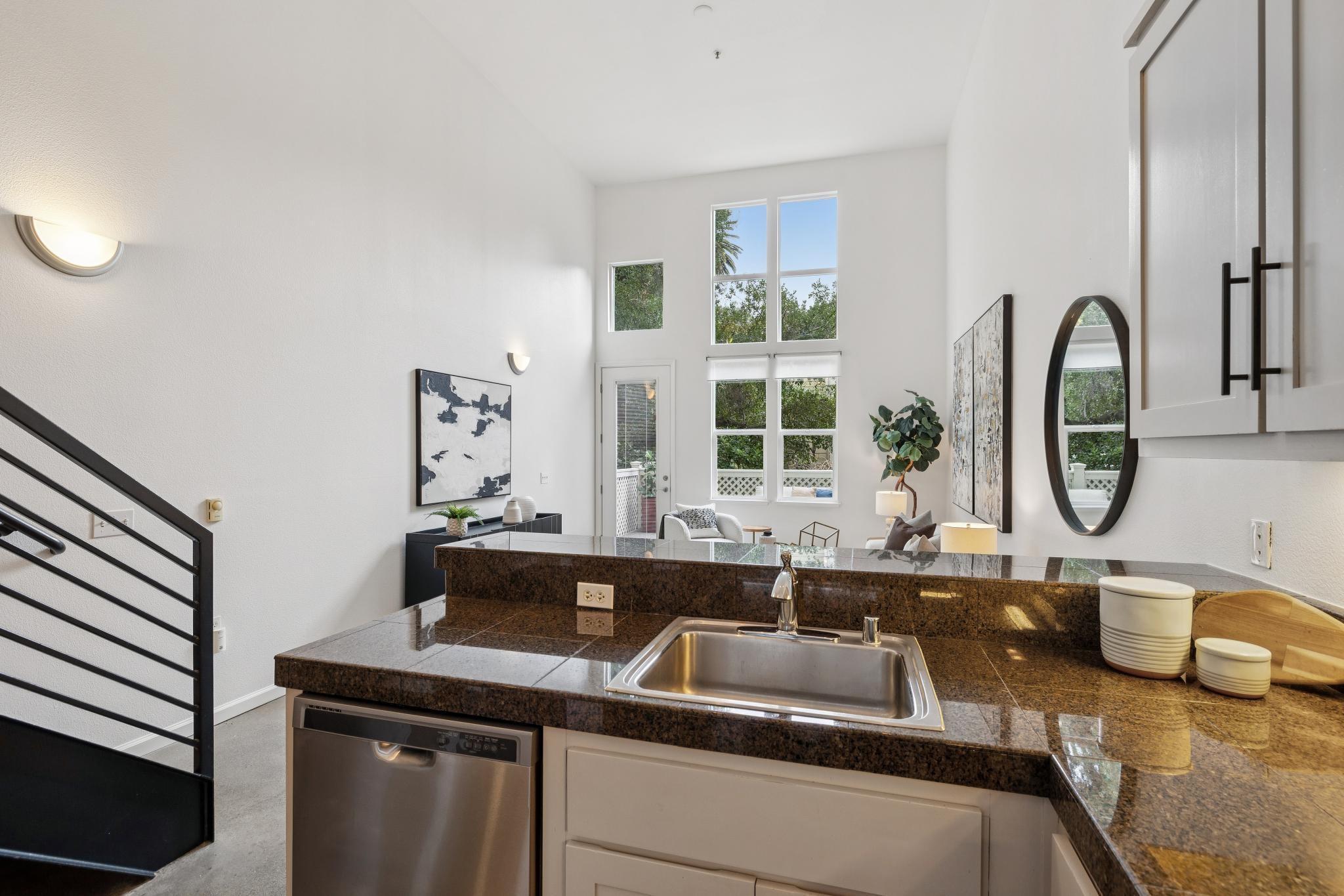 Photo #5: 41123891 Listing: Photo #5