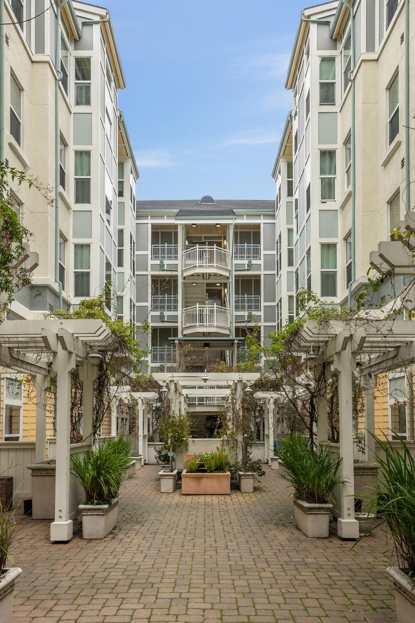 Photo #41: 41123891 Listing: Photo #41