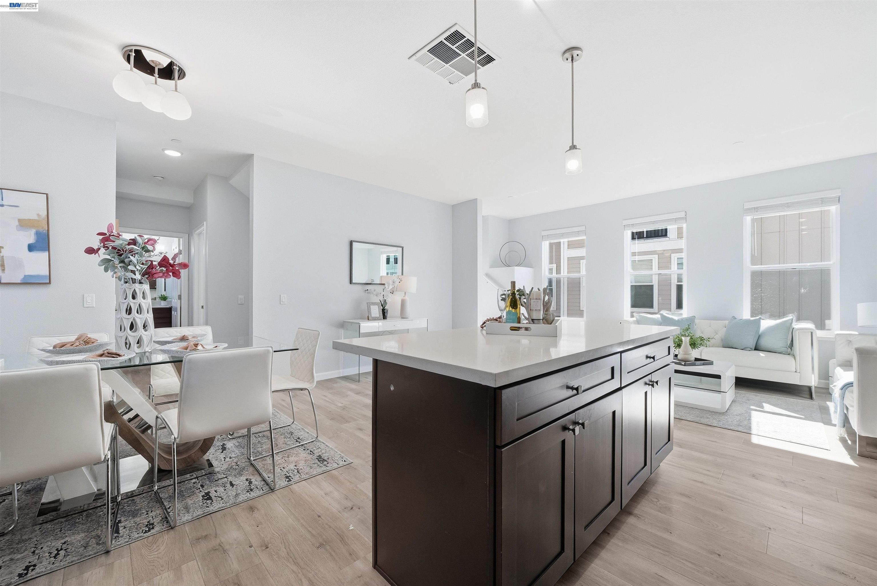 Photo #15: 41123897 Listing: Photo #15