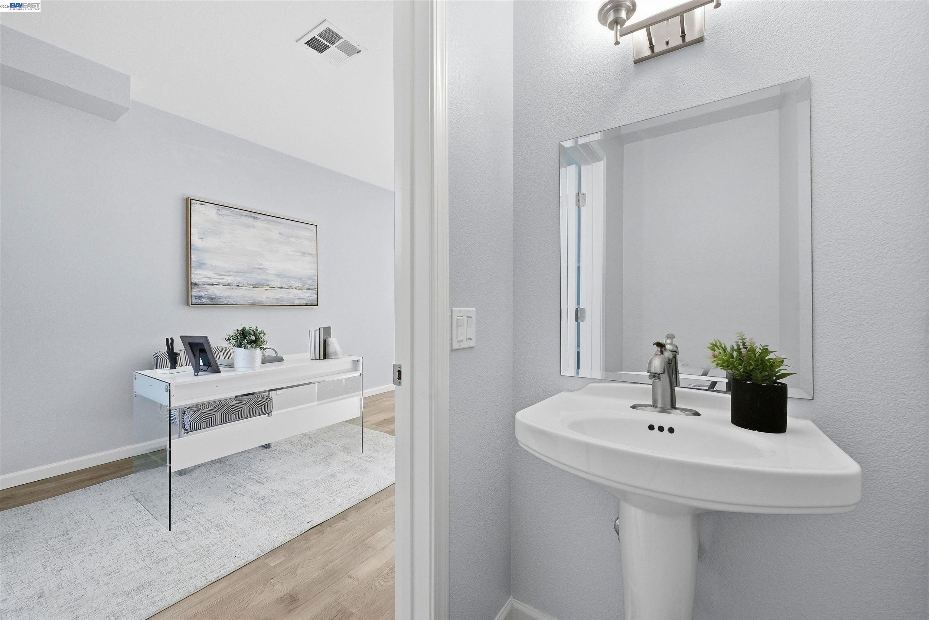 Photo #8: 41123897 Listing: Photo #8