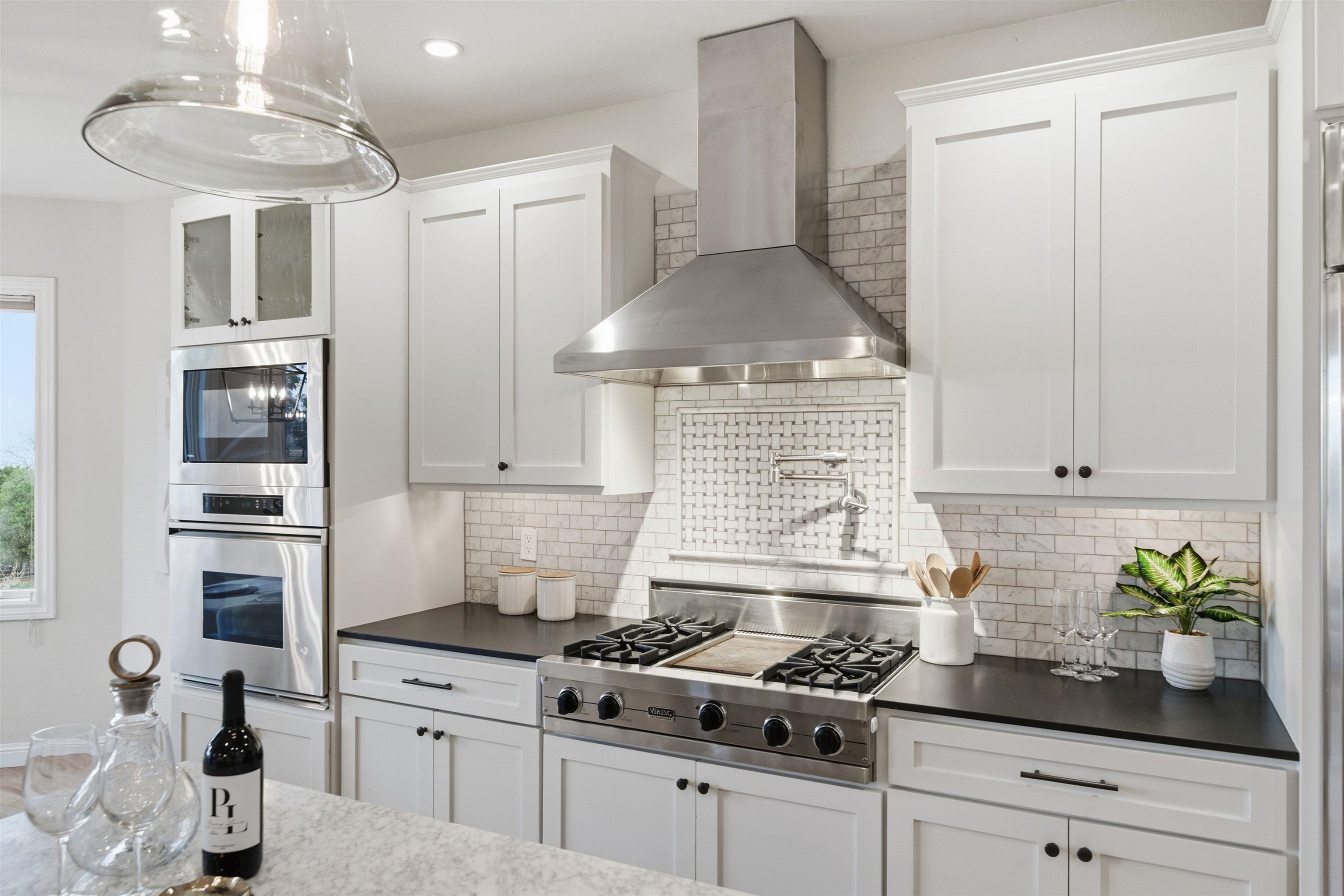 Detail Gallery Image 16 of 49 For 24785 Fairview Ave, Hayward,  CA 94542 - 3 Beds | 2 Baths