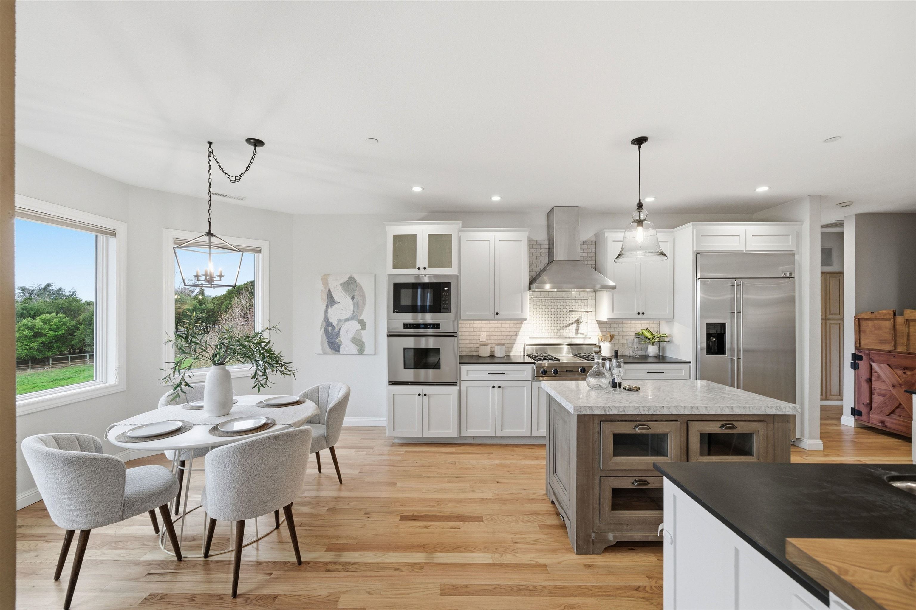 Detail Gallery Image 19 of 49 For 24785 Fairview Ave, Hayward,  CA 94542 - 3 Beds | 2 Baths