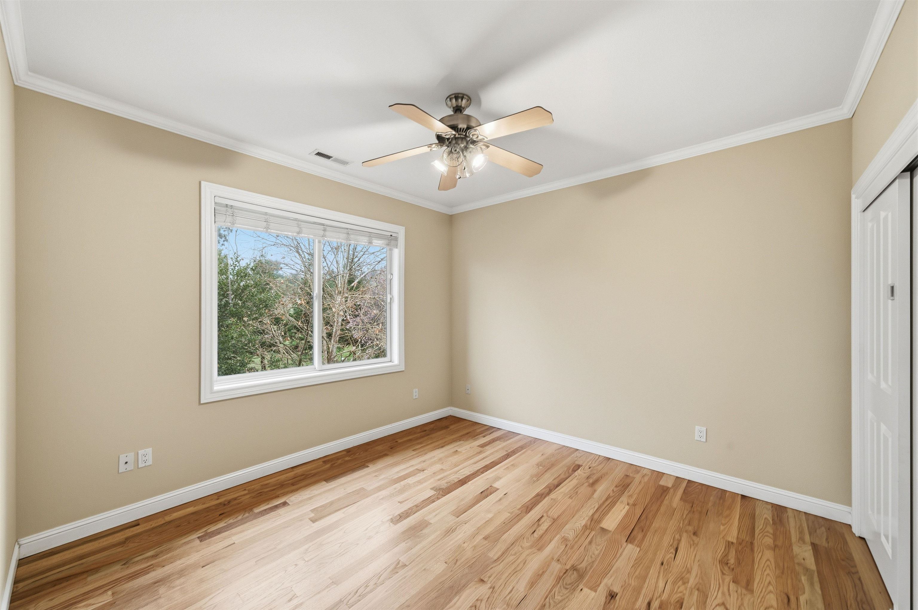 Detail Gallery Image 24 of 49 For 24785 Fairview Ave, Hayward,  CA 94542 - 3 Beds | 2 Baths