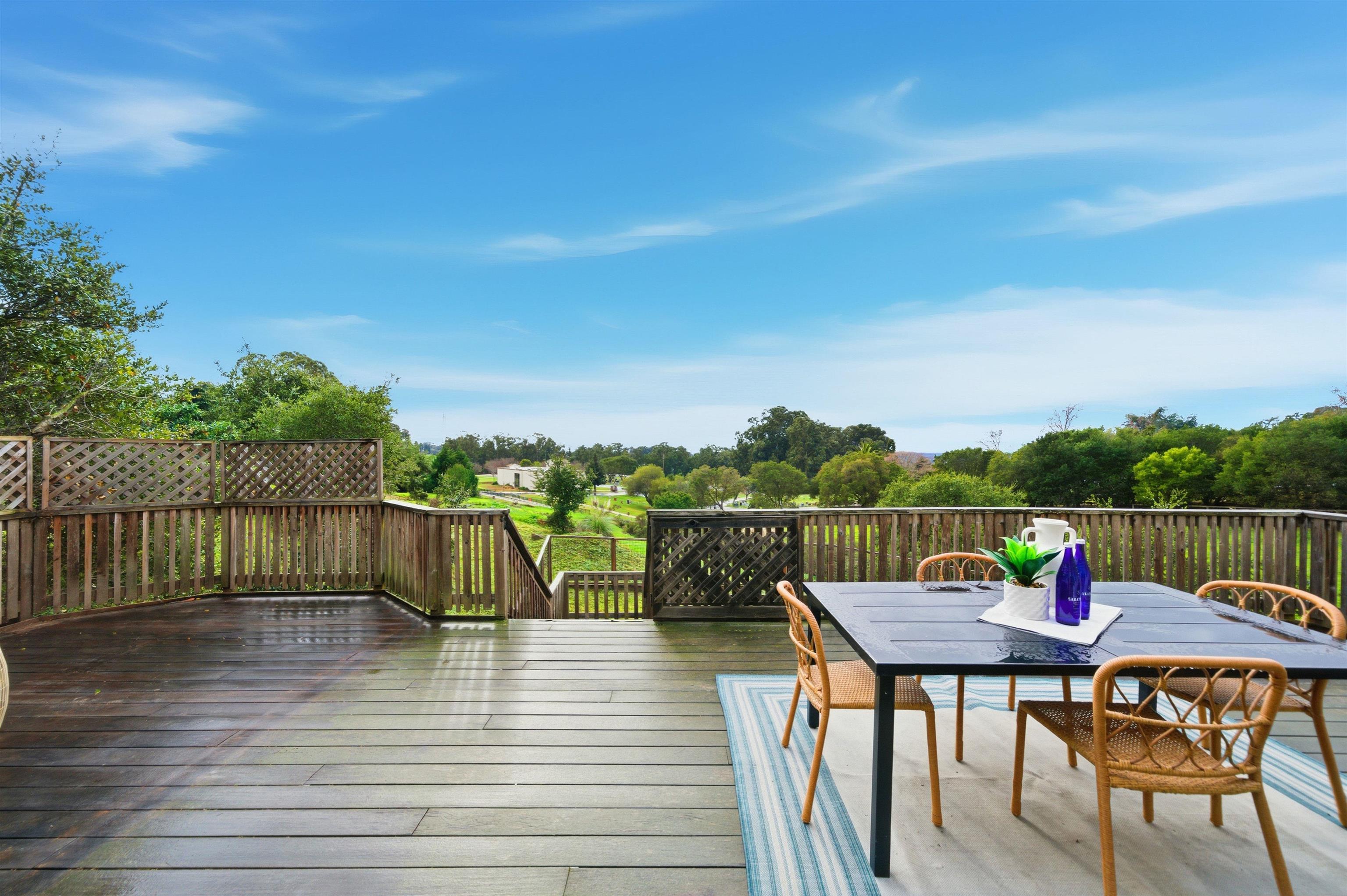 Detail Gallery Image 39 of 49 For 24785 Fairview Ave, Hayward,  CA 94542 - 3 Beds | 2 Baths