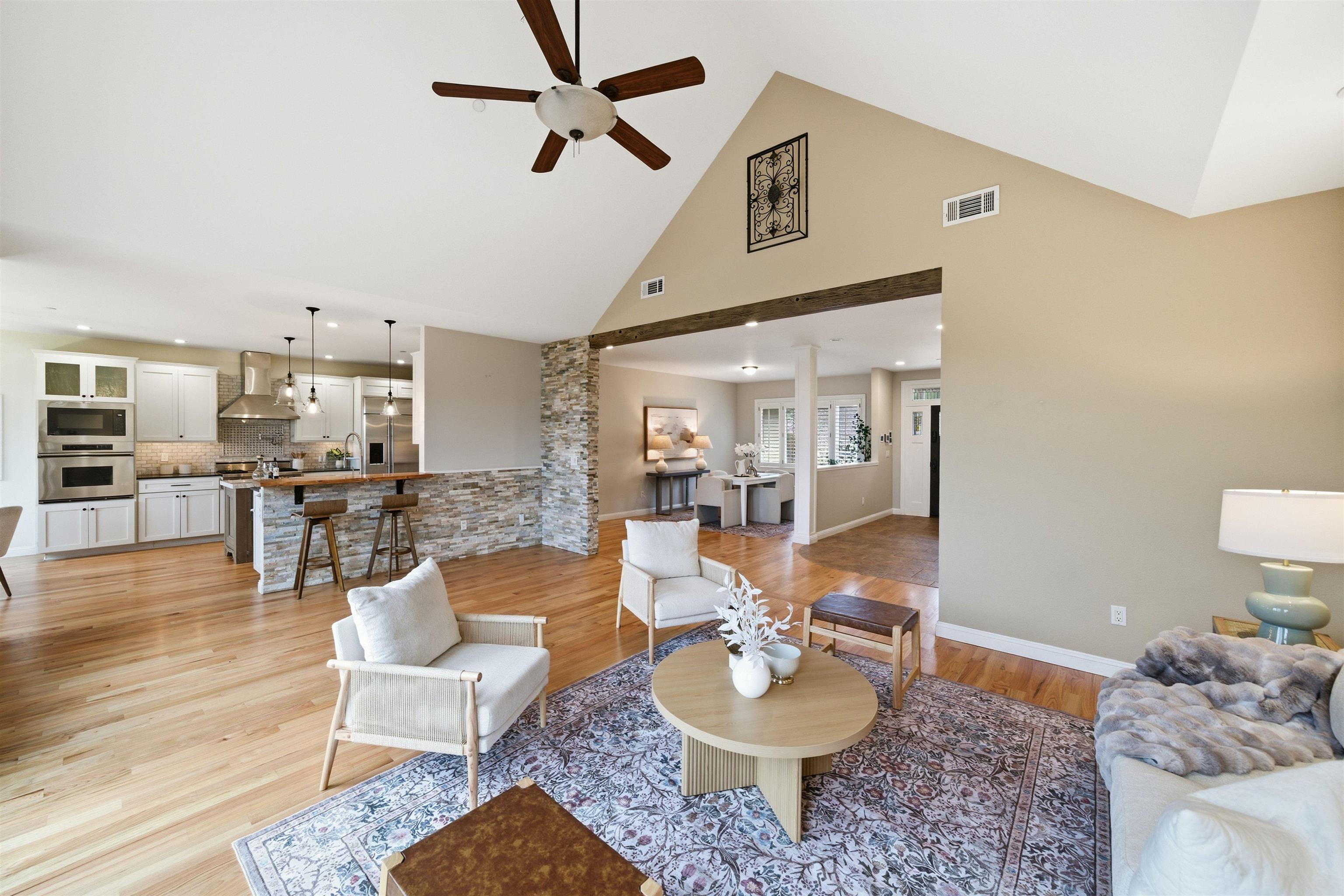 Detail Gallery Image 7 of 49 For 24785 Fairview Ave, Hayward,  CA 94542 - 3 Beds | 2 Baths