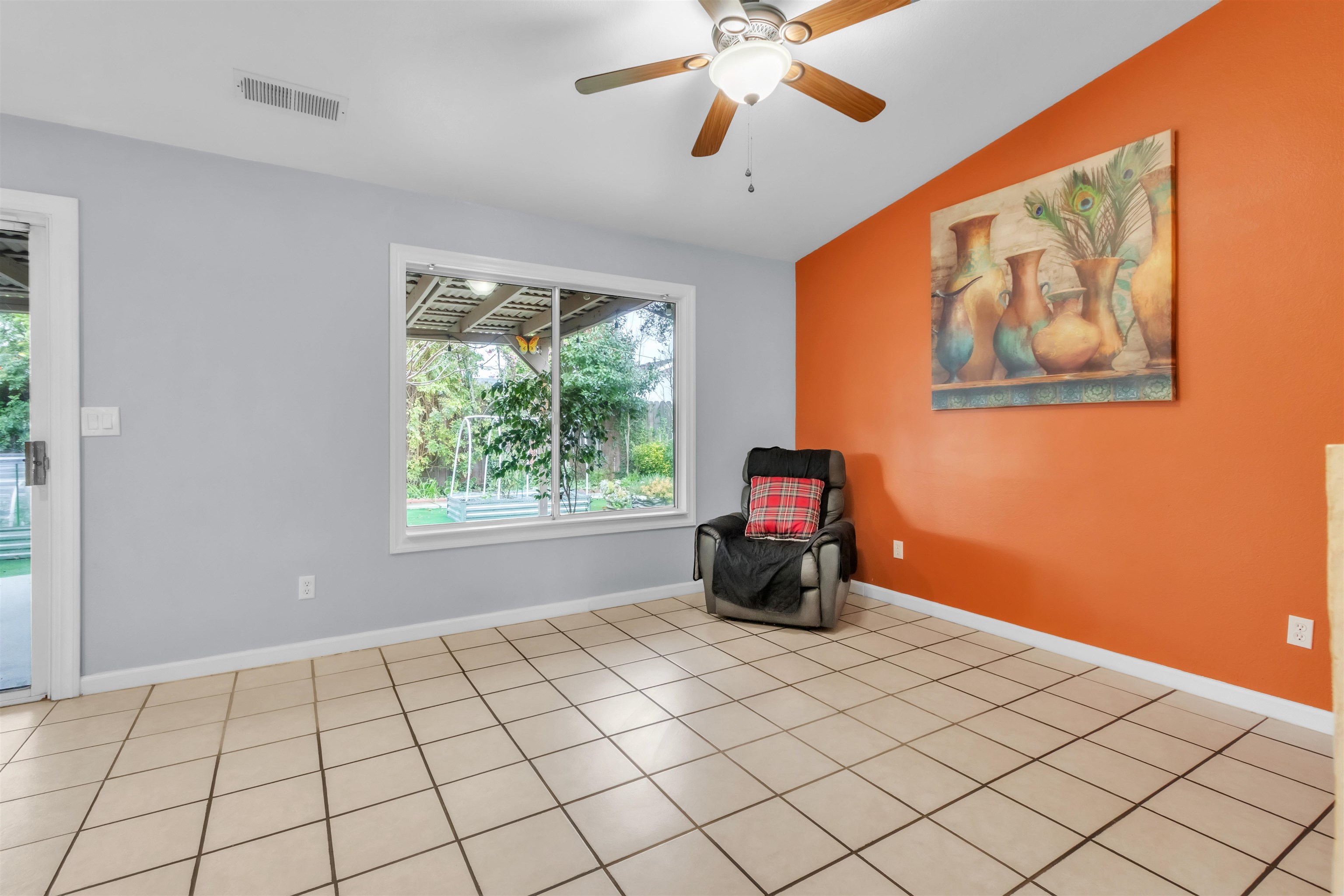 Detail Gallery Image 15 of 42 For 14061 Jasper St, Lathrop,  CA 95330 - 3 Beds | 2 Baths