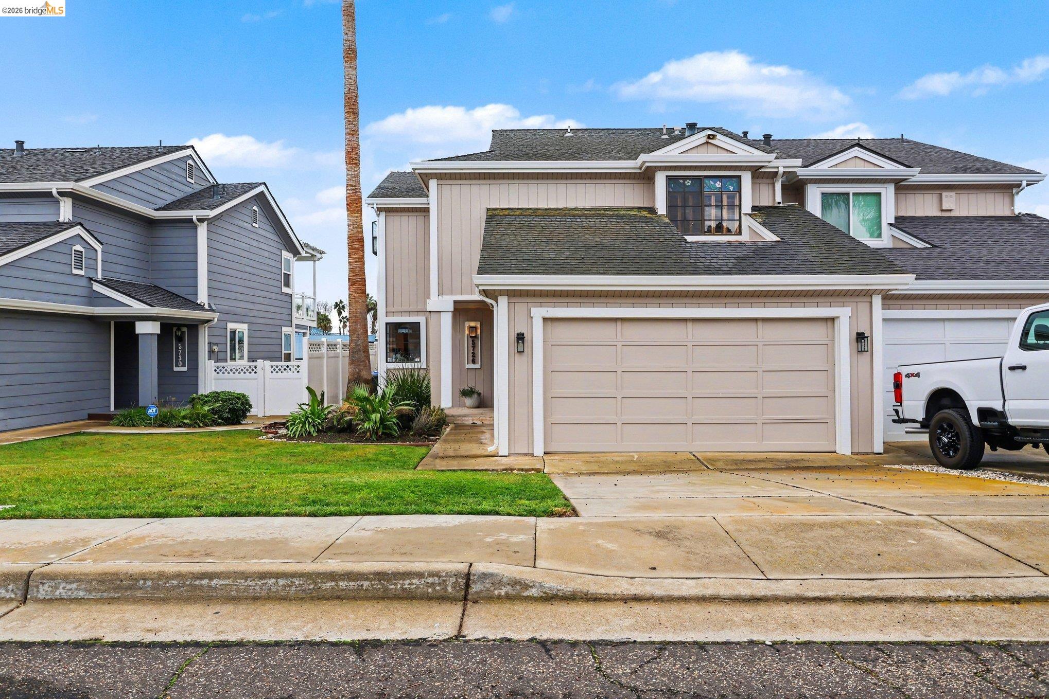 Front Image Thumbnail for EB41123900