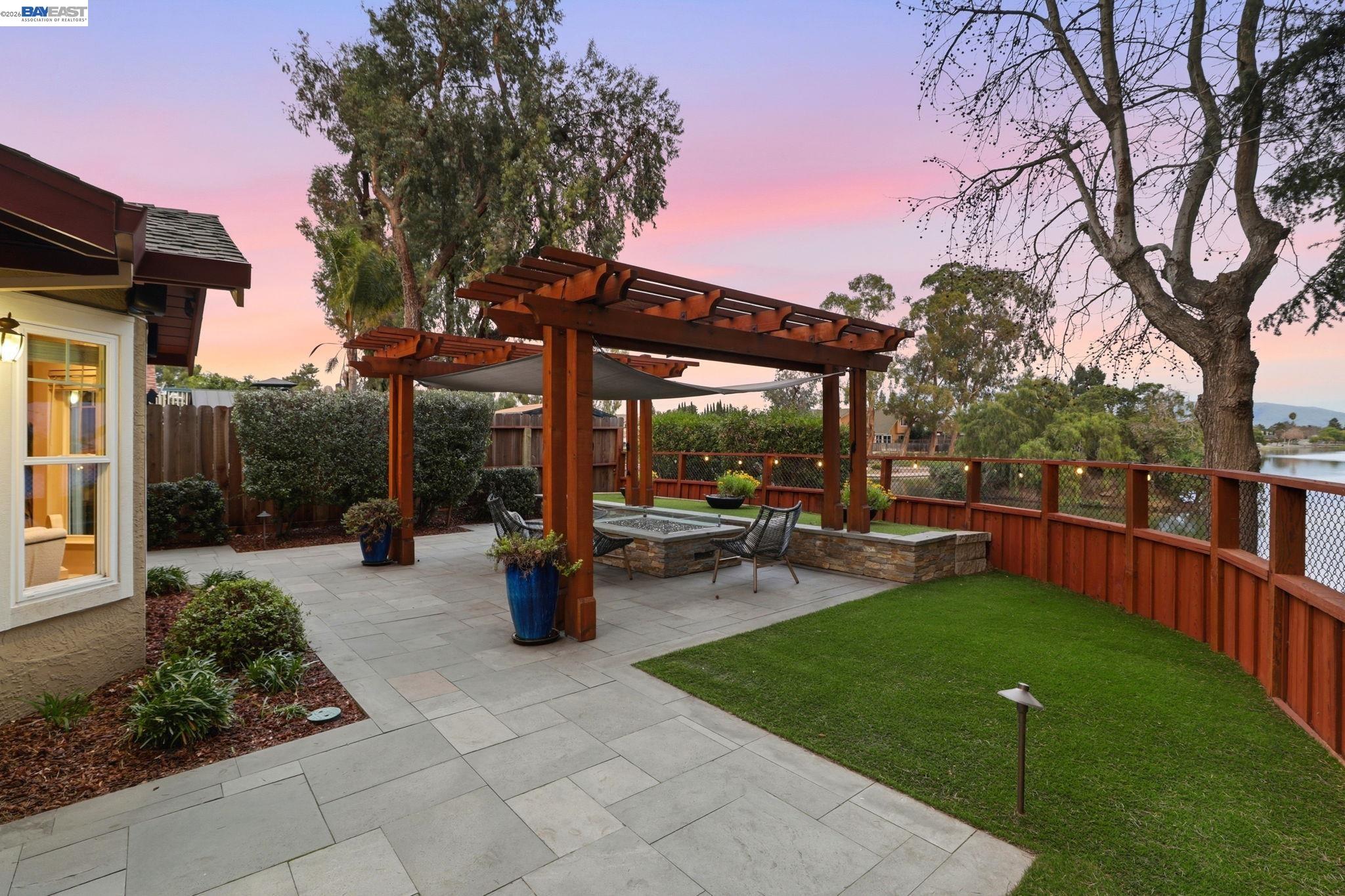 Detail Gallery Image 33 of 59 For 5136 Ramsgate Dr, Newark,  CA 94560 - 4 Beds | 2/1 Baths