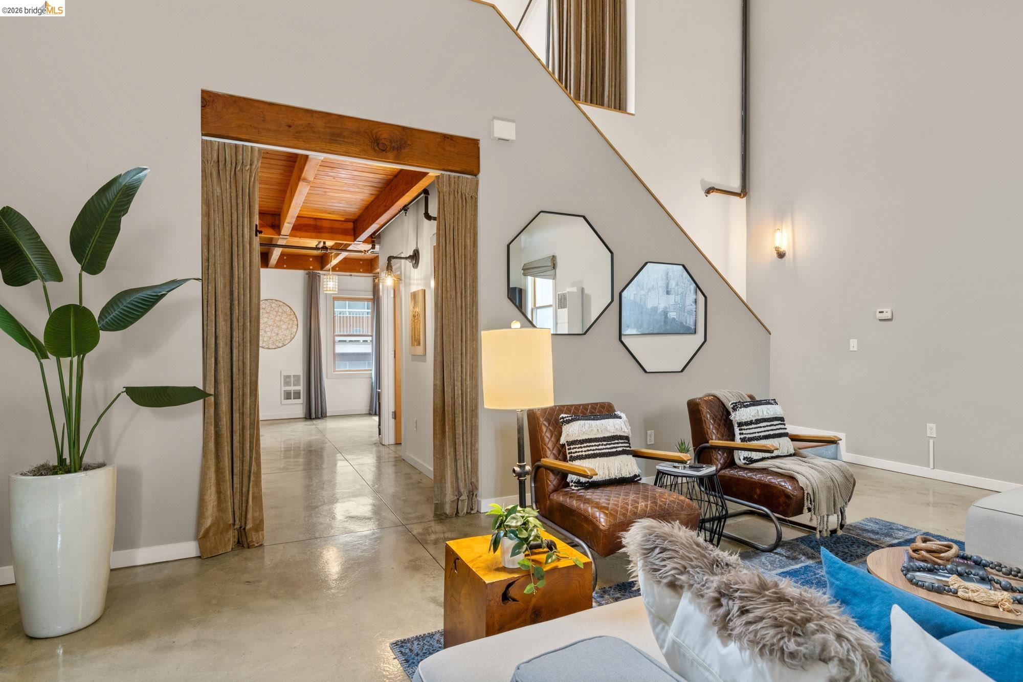Detail Gallery Image 11 of 28 For 2875 Glascock St #209,  Oakland,  CA 94601 - 2 Beds | 2 Baths