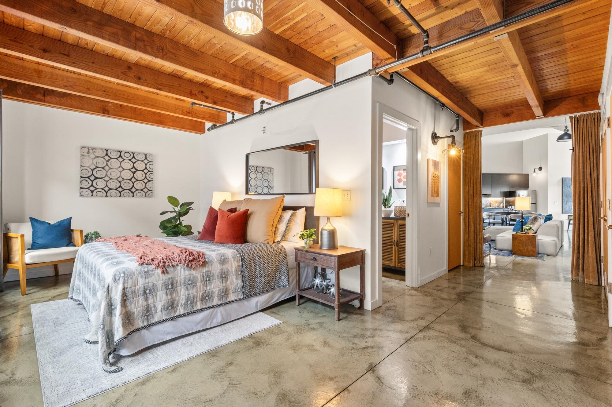 Detail Gallery Image 15 of 28 For 2875 Glascock St #209,  Oakland,  CA 94601 - 2 Beds | 2 Baths