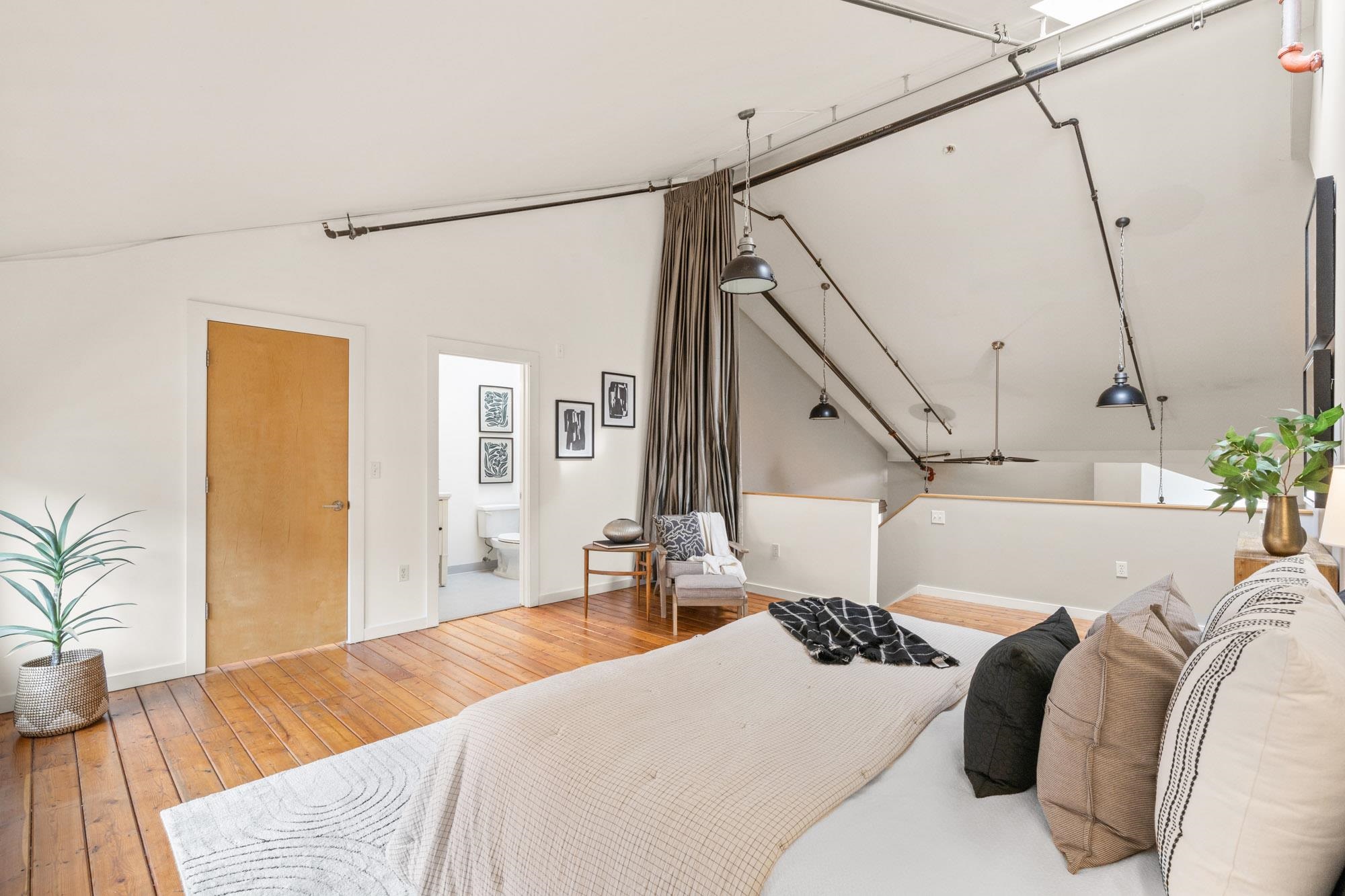 Detail Gallery Image 20 of 28 For 2875 Glascock St #209,  Oakland,  CA 94601 - 2 Beds | 2 Baths