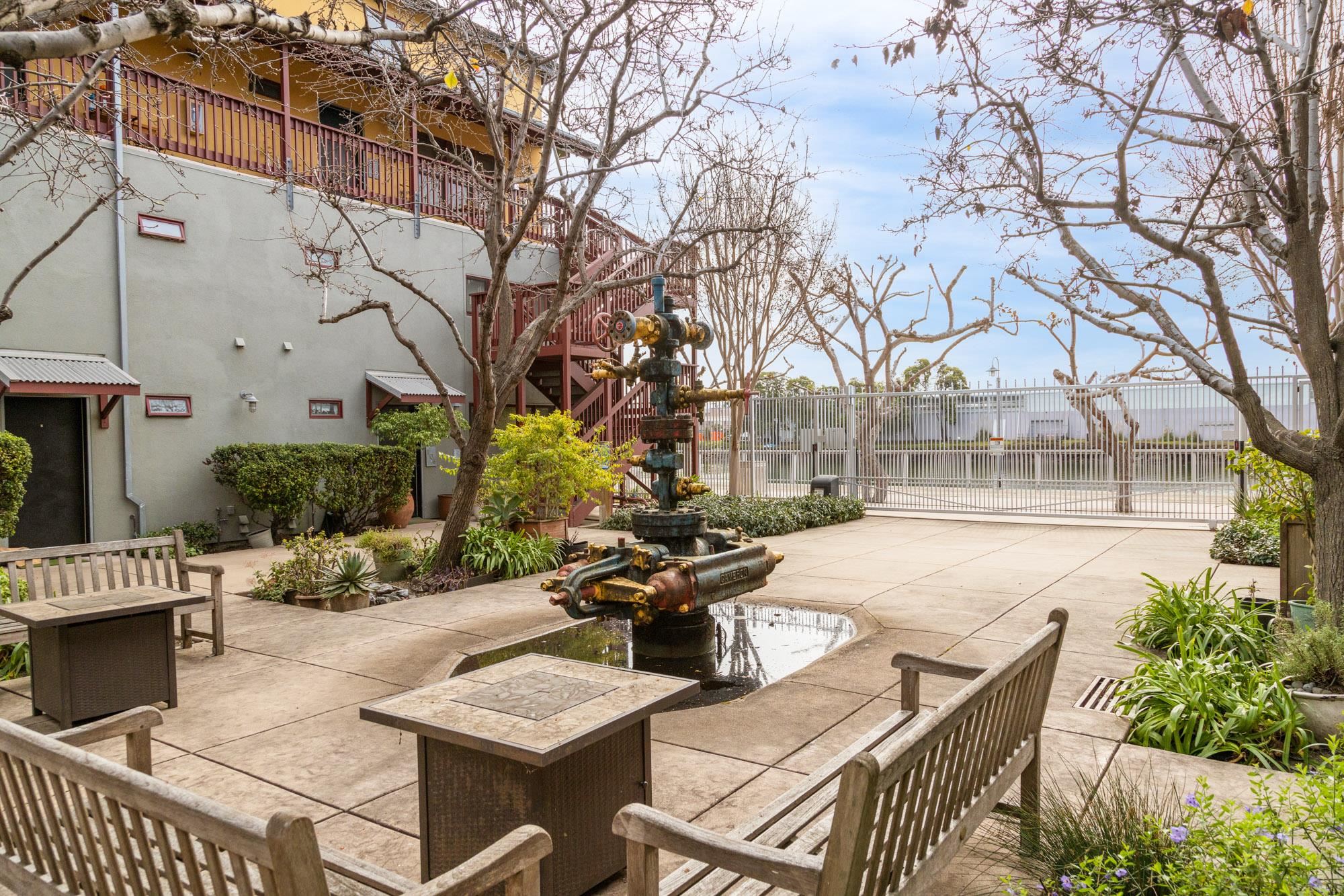 Detail Gallery Image 24 of 28 For 2875 Glascock St #209,  Oakland,  CA 94601 - 2 Beds | 2 Baths