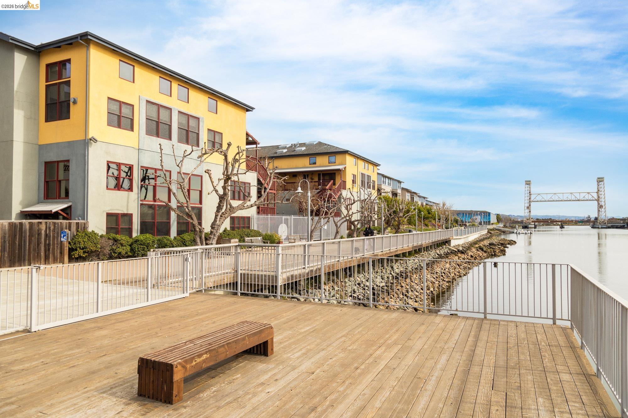 Detail Gallery Image 26 of 28 For 2875 Glascock St #209,  Oakland,  CA 94601 - 2 Beds | 2 Baths