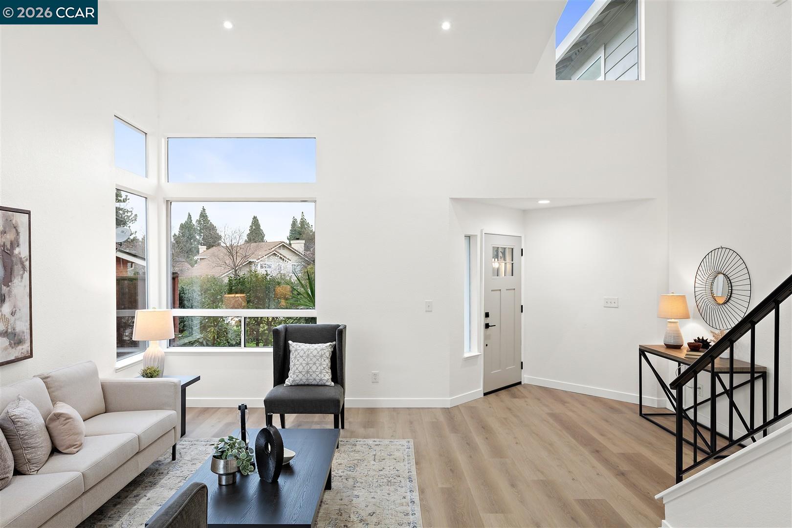 Detail Gallery Image 9 of 56 For 5104 Carriage Way, Antioch,  CA 94531 - 4 Beds | 3 Baths