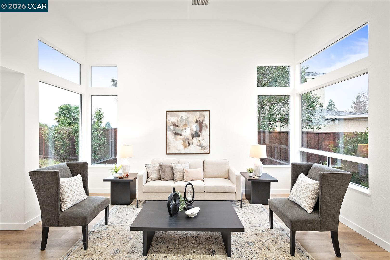 Detail Gallery Image 10 of 56 For 5104 Carriage Way, Antioch,  CA 94531 - 4 Beds | 3 Baths