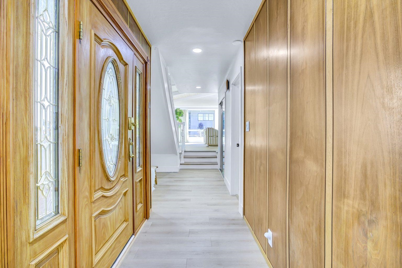 Detail Gallery Image 12 of 38 For 6635 Banning Dr, Oakland,  CA 94611 - 2 Beds | 1/1 Baths