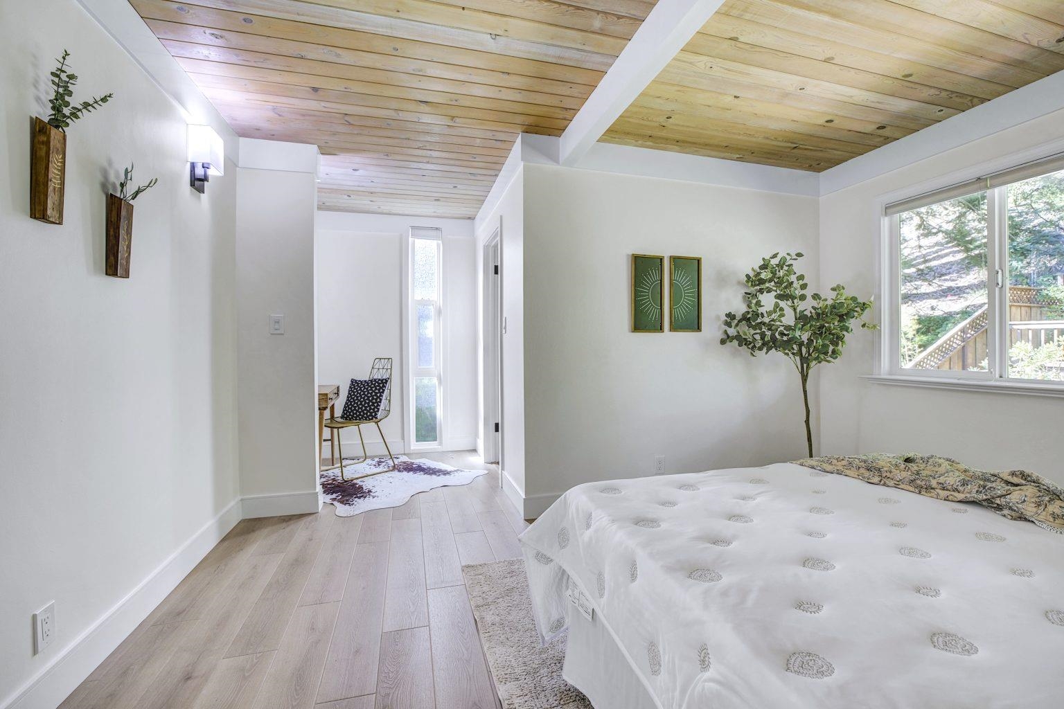 Detail Gallery Image 25 of 38 For 6635 Banning Dr, Oakland,  CA 94611 - 2 Beds | 1/1 Baths