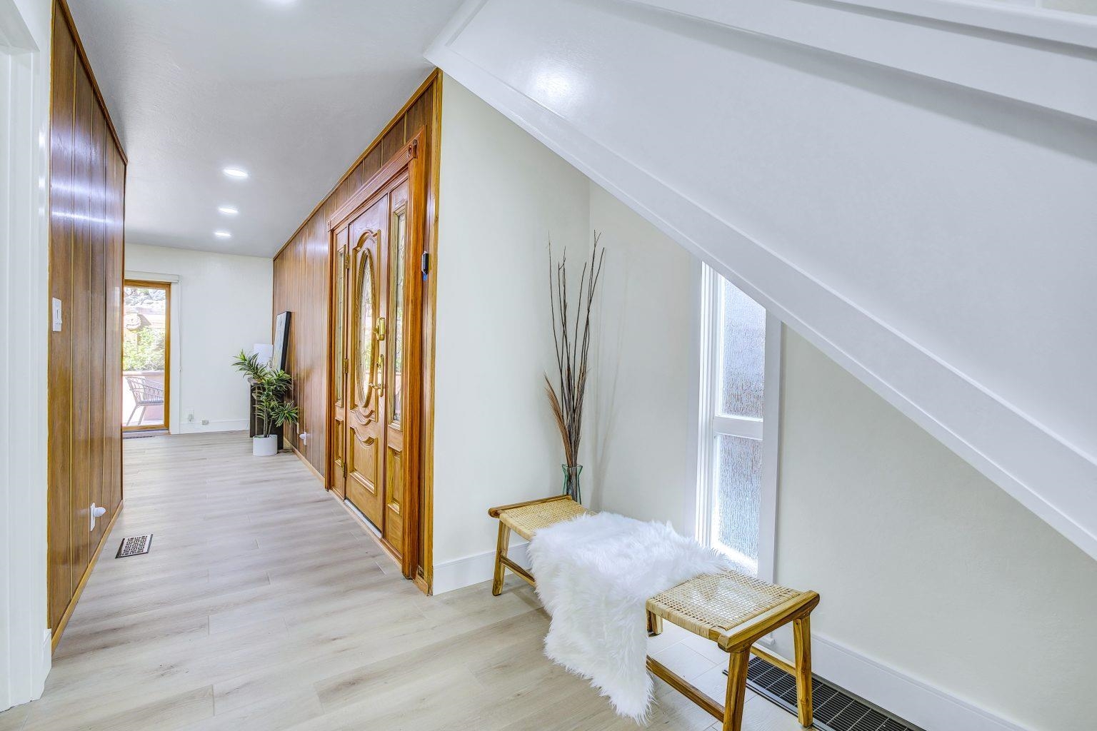 Detail Gallery Image 4 of 38 For 6635 Banning Dr, Oakland,  CA 94611 - 2 Beds | 1/1 Baths