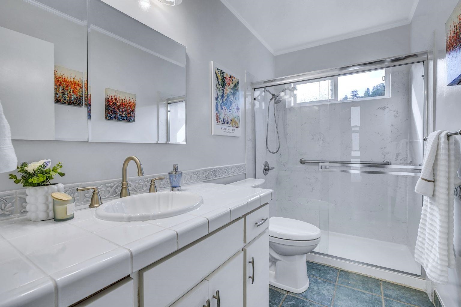 Detail Gallery Image 31 of 38 For 6635 Banning Dr, Oakland,  CA 94611 - 2 Beds | 1/1 Baths
