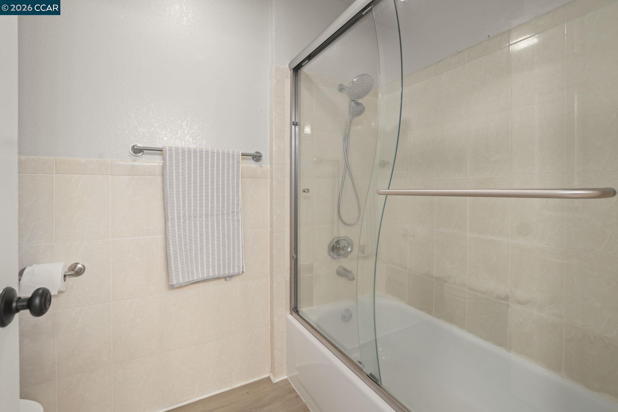 Photo #14: 41123908 Listing: Photo #14