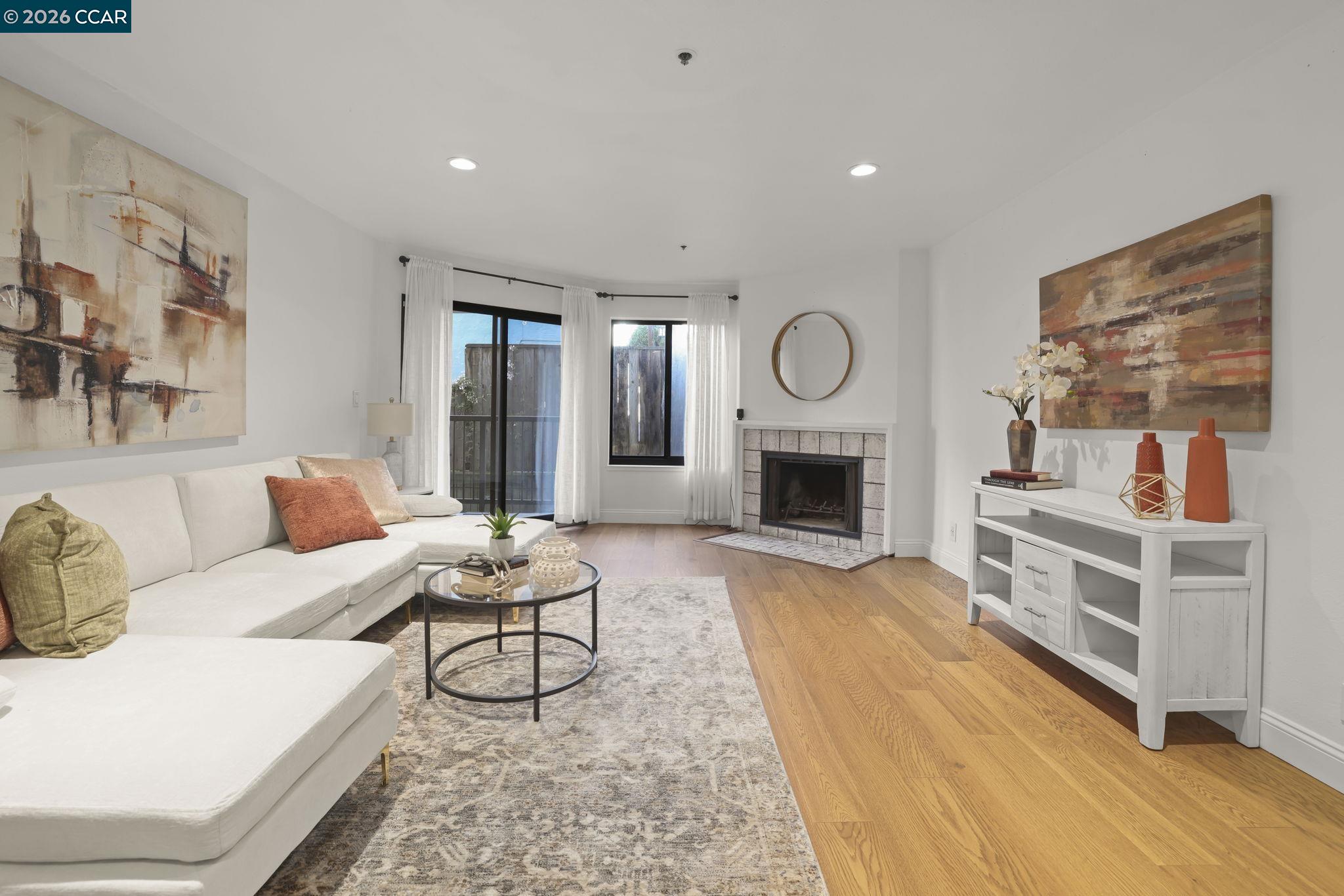 Photo #8: 41123908 Listing: Photo #8