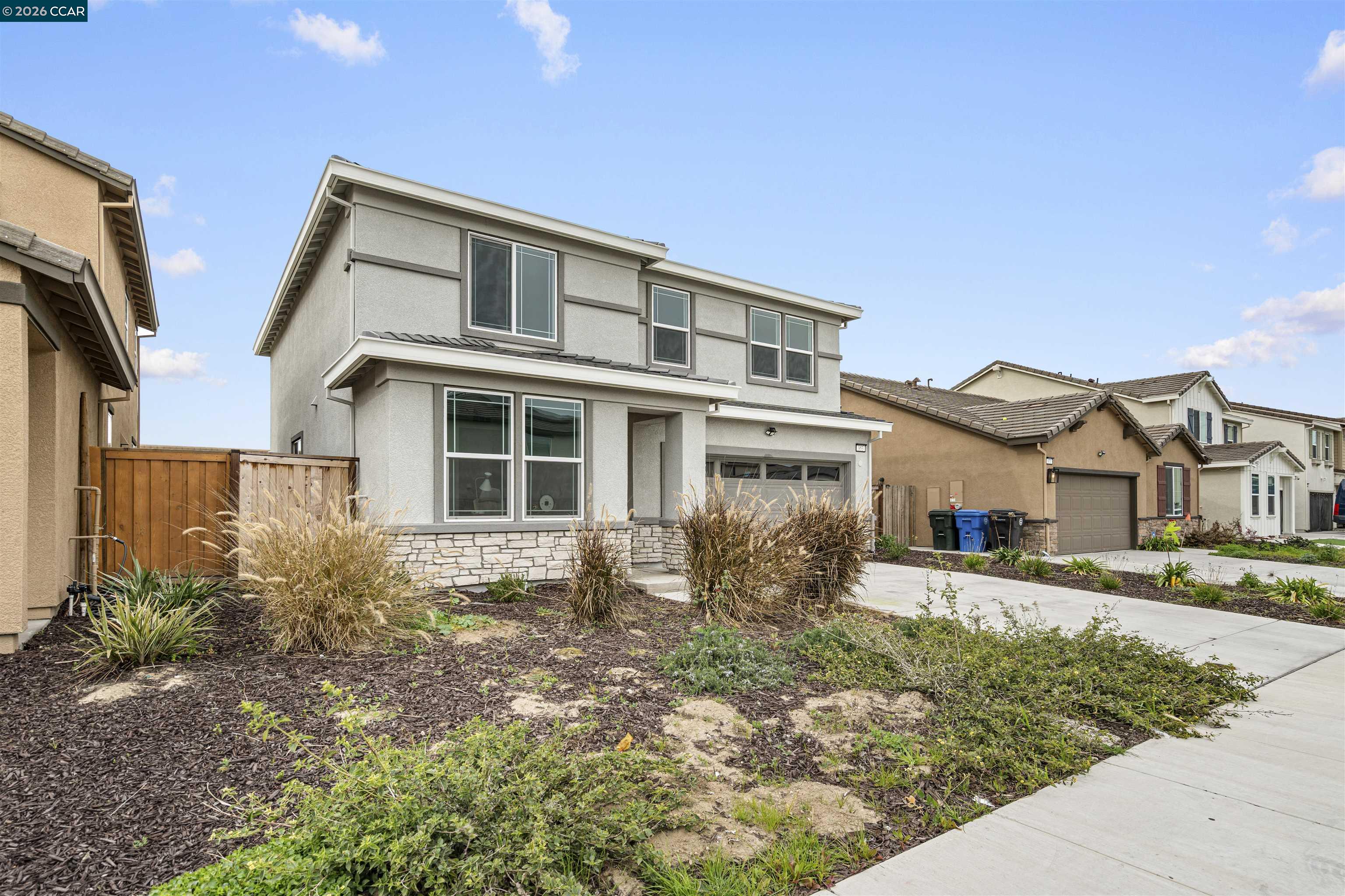 Detail Gallery Image 3 of 38 For 953 Arneis Ave, Manteca,  CA 95337 - 4 Beds | 3 Baths