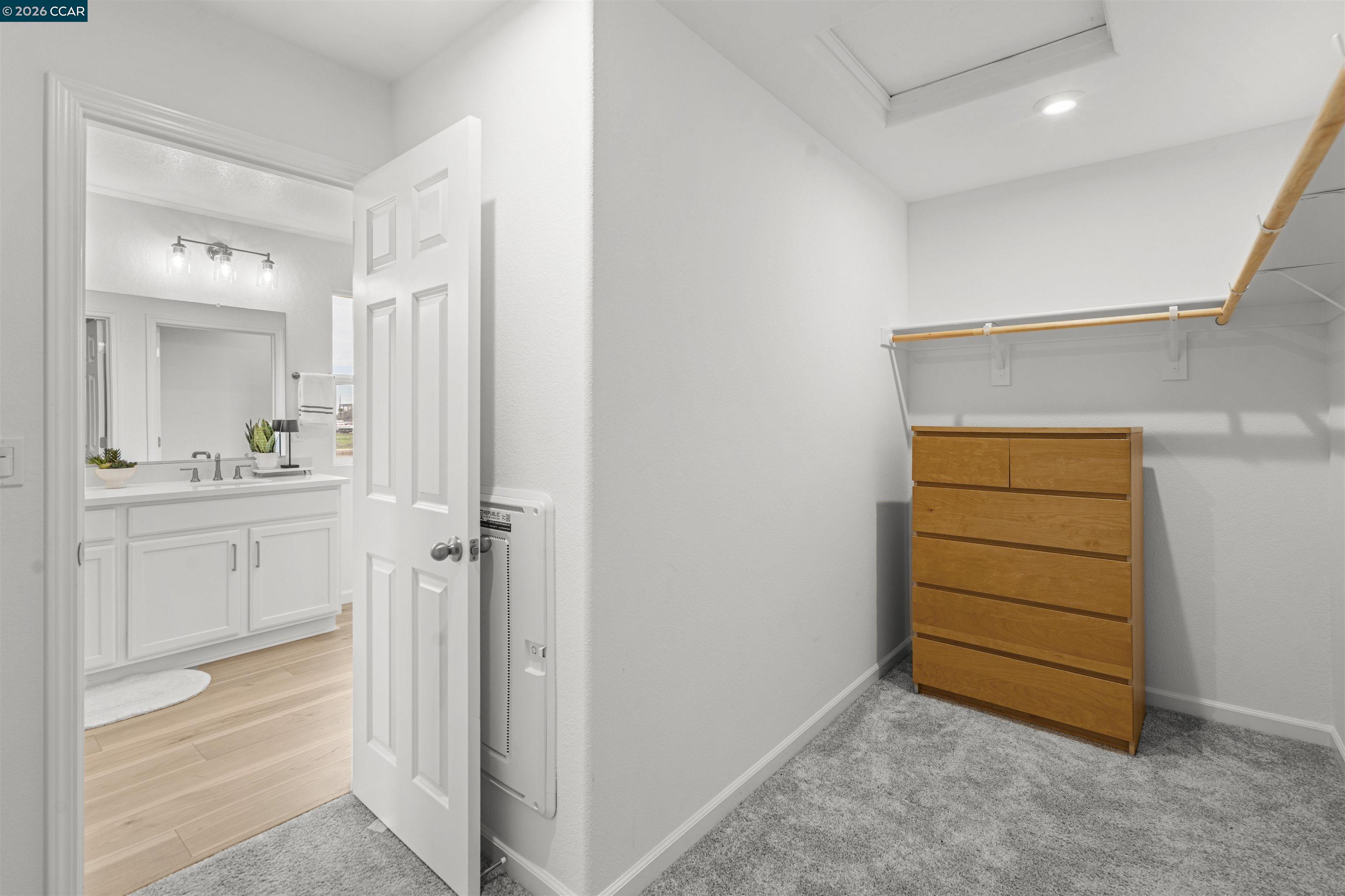 Detail Gallery Image 32 of 38 For 953 Arneis Ave, Manteca,  CA 95337 - 4 Beds | 3 Baths