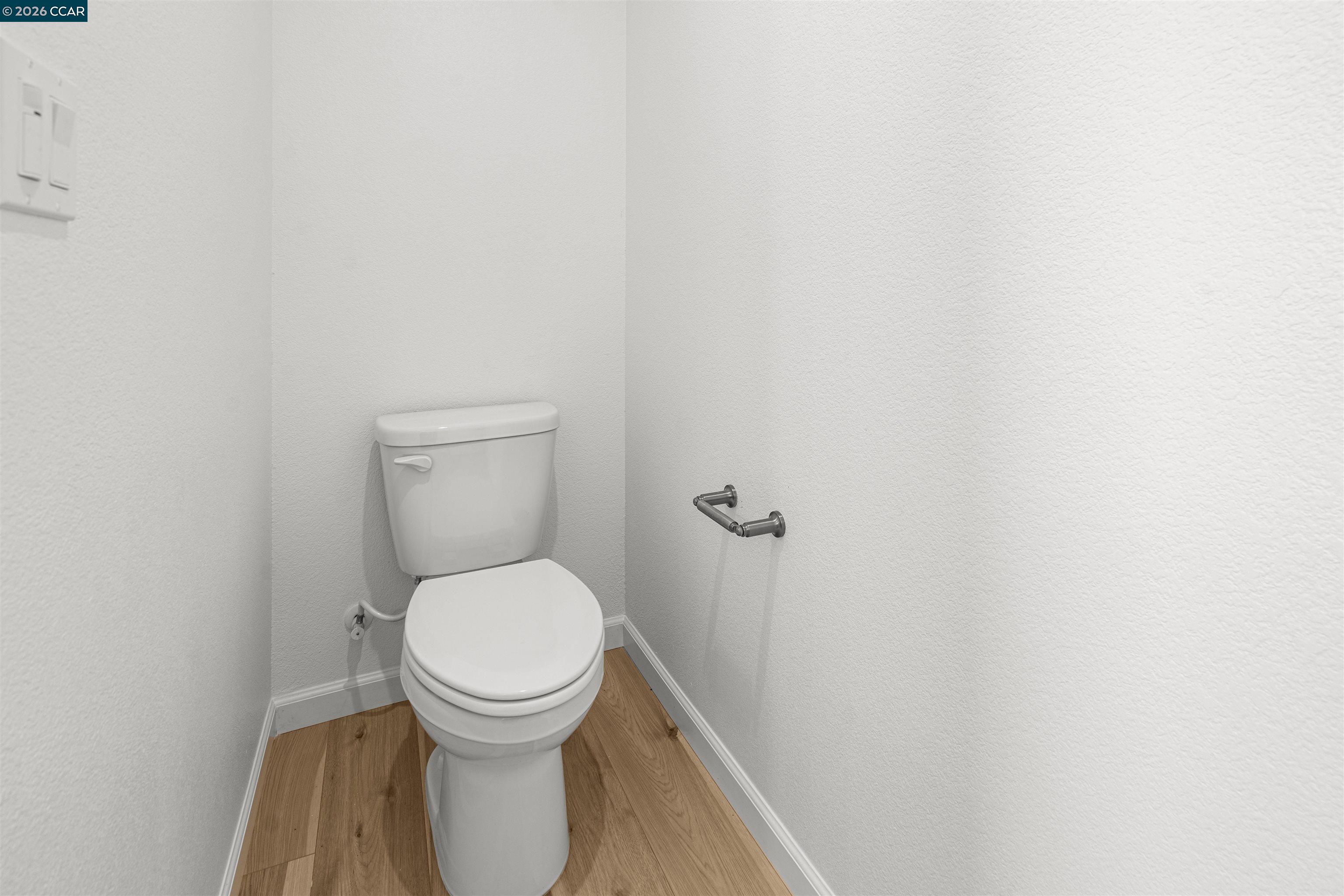 Detail Gallery Image 33 of 38 For 953 Arneis Ave, Manteca,  CA 95337 - 4 Beds | 3 Baths