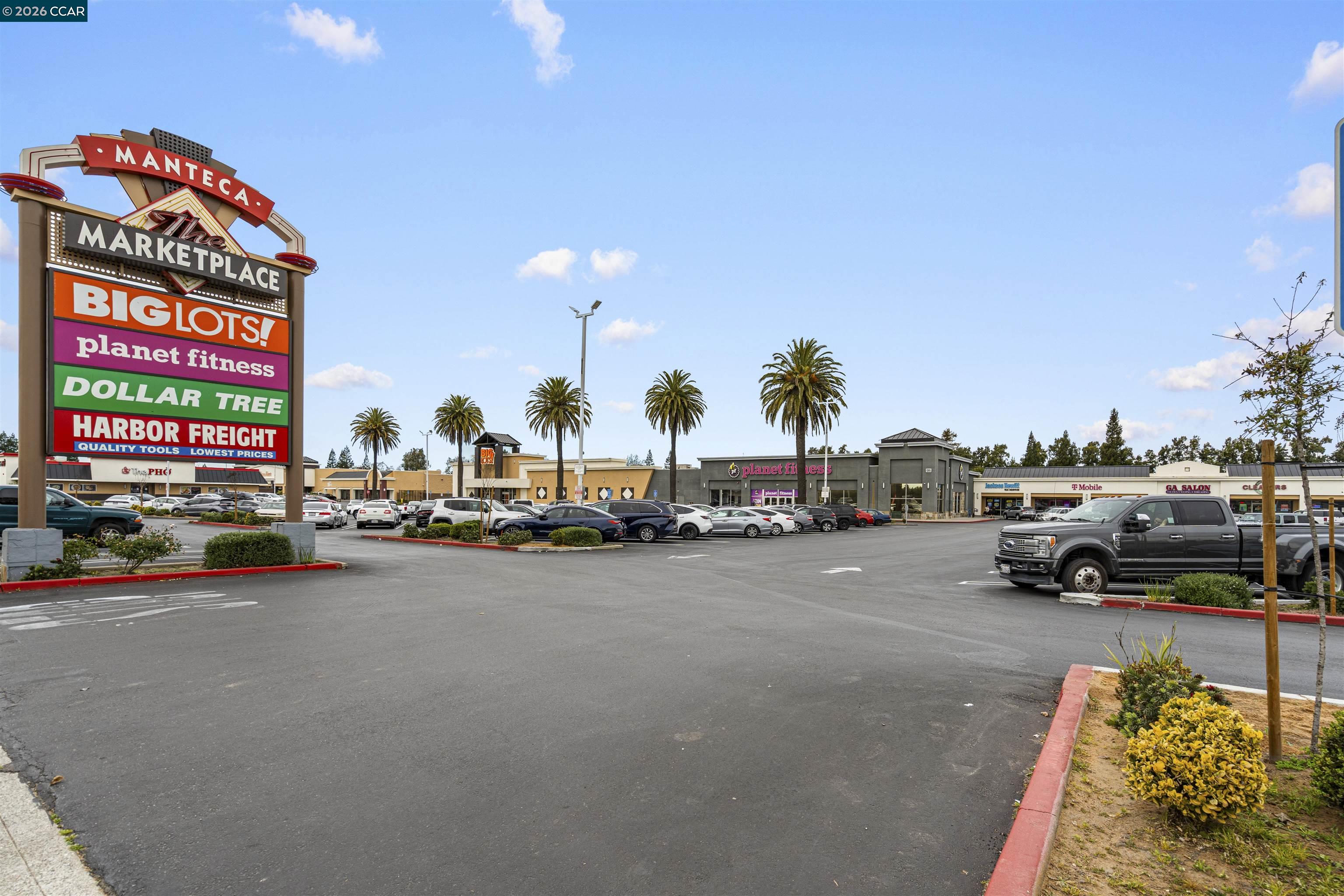 Detail Gallery Image 38 of 38 For 953 Arneis Ave, Manteca,  CA 95337 - 4 Beds | 3 Baths