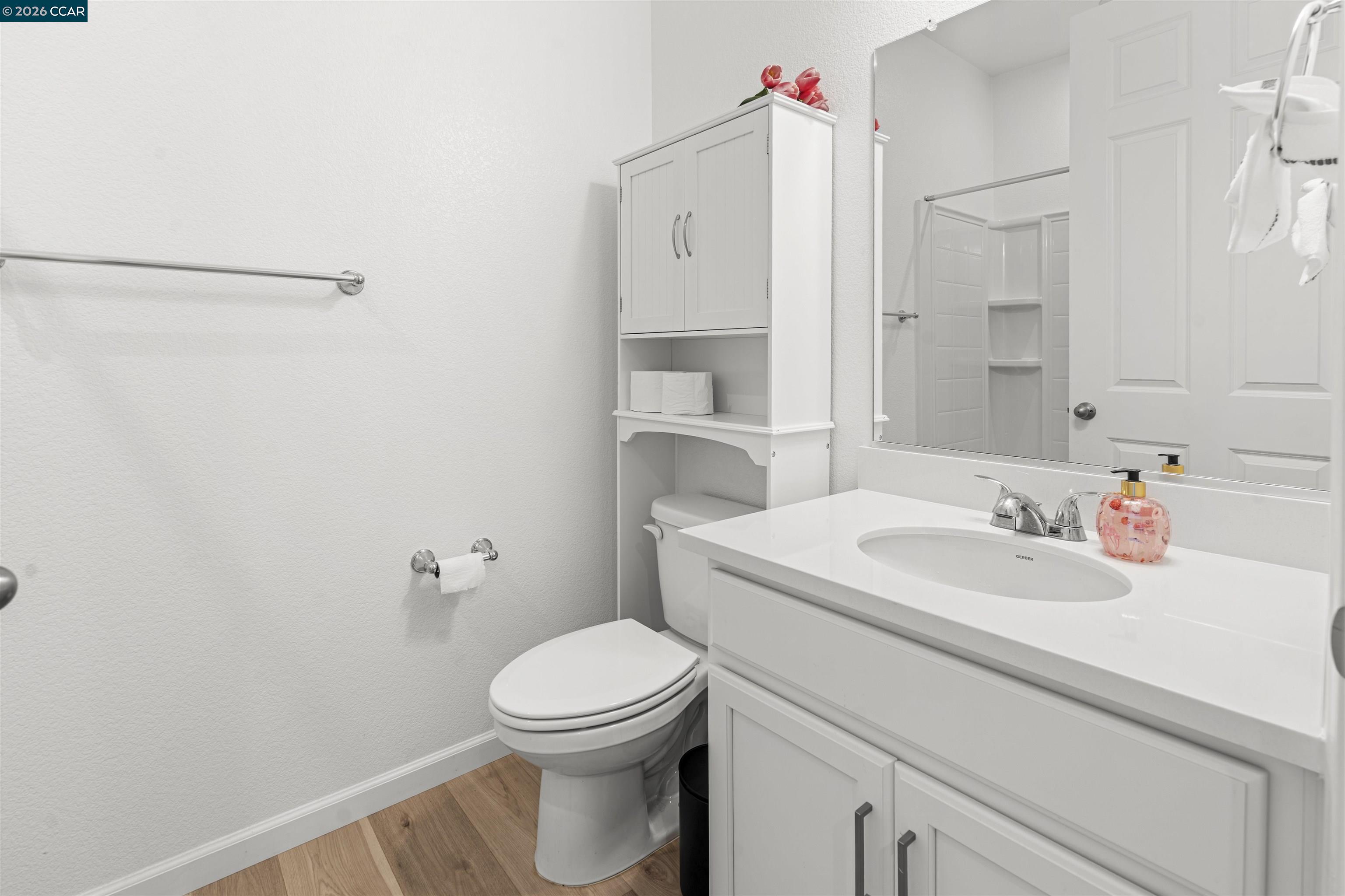 Detail Gallery Image 7 of 38 For 953 Arneis Ave, Manteca,  CA 95337 - 4 Beds | 3 Baths