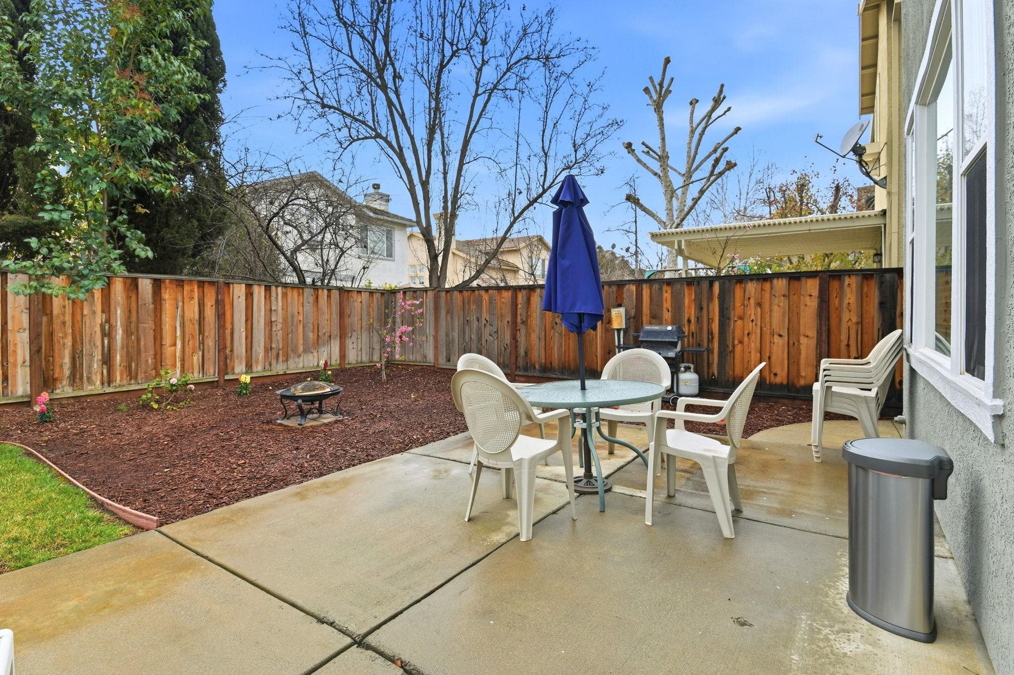 Detail Gallery Image 36 of 46 For 6189 Fieldstone Dr, Livermore,  CA 94551 - 4 Beds | 2/1 Baths