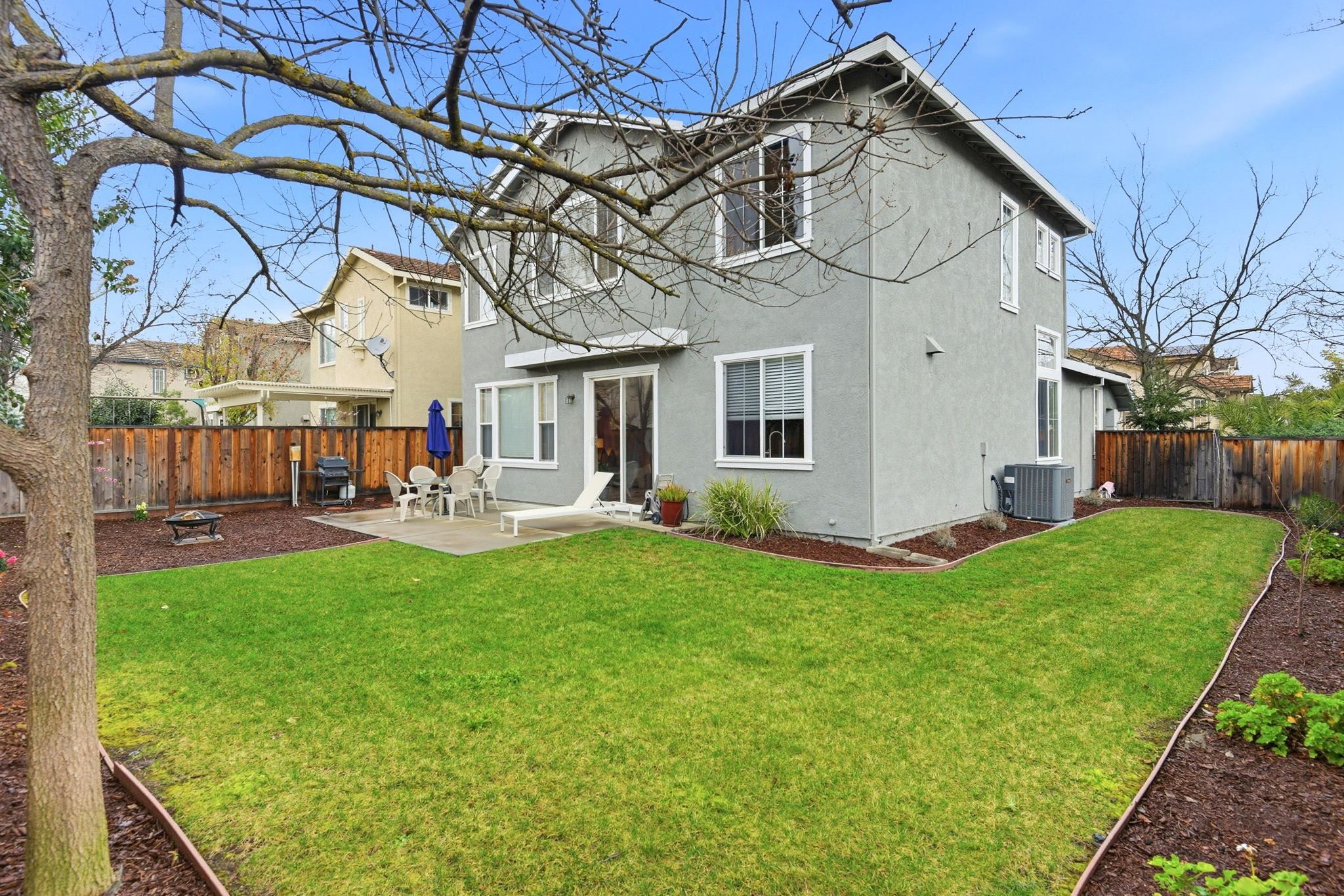 Detail Gallery Image 39 of 46 For 6189 Fieldstone Dr, Livermore,  CA 94551 - 4 Beds | 2/1 Baths