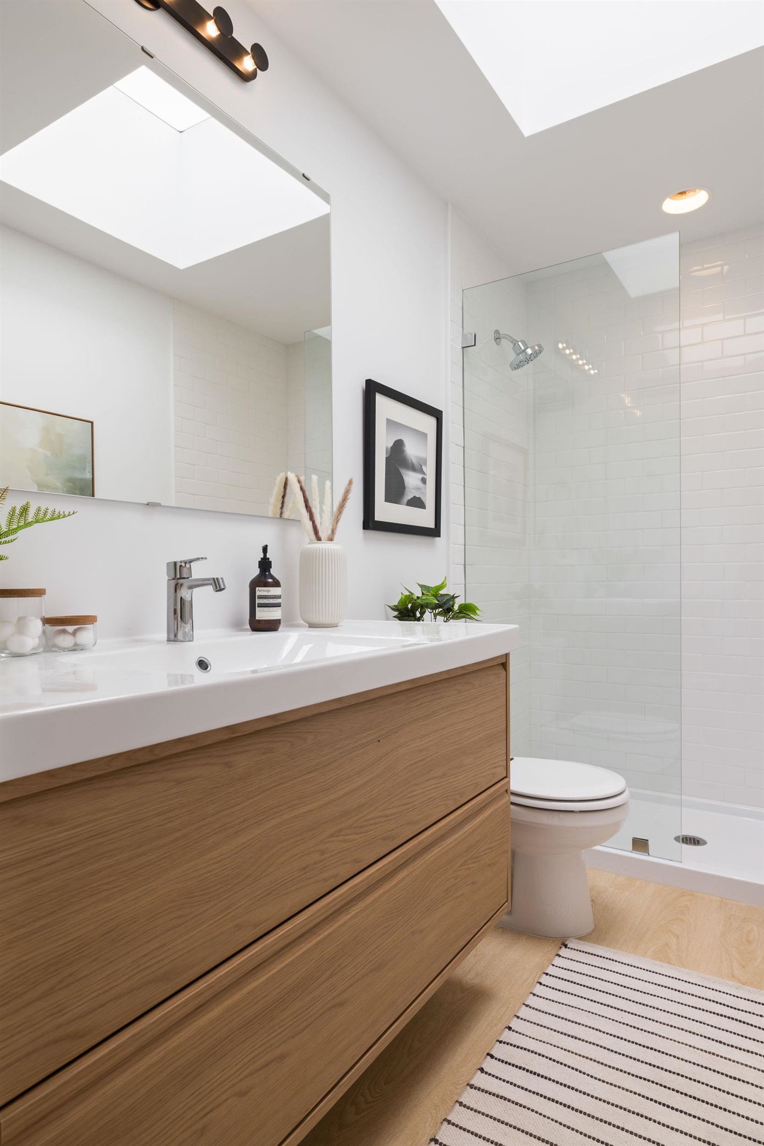 Detail Gallery Image 27 of 34 For 1233 Hampel St., Oakland,  CA 94602 - 3 Beds | 2 Baths