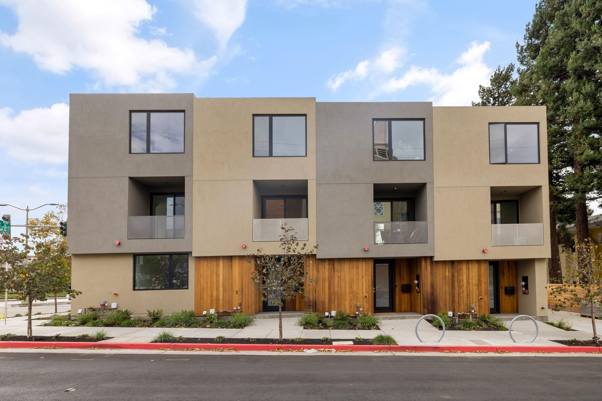 Detail Gallery Image 34 of 34 For 1233 Hampel St., Oakland,  CA 94602 - 3 Beds | 2 Baths