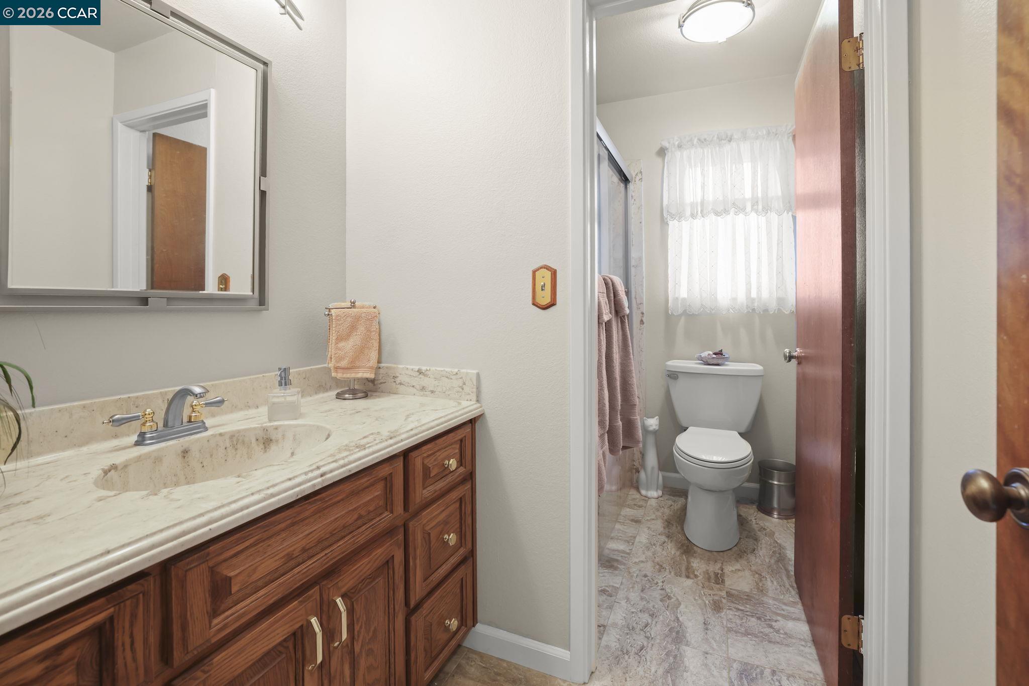 Detail Gallery Image 25 of 31 For 61 Banbridge Pl, Pleasant Hill,  CA 94523 - 4 Beds | 2/1 Baths