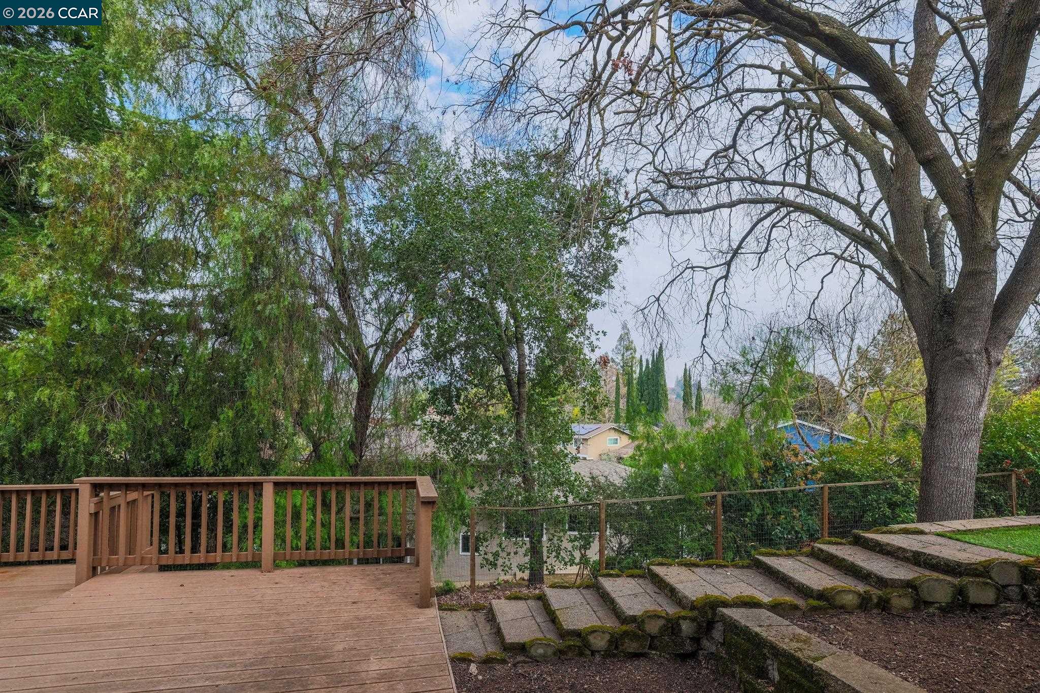 Detail Gallery Image 28 of 31 For 61 Banbridge Pl, Pleasant Hill,  CA 94523 - 4 Beds | 2/1 Baths