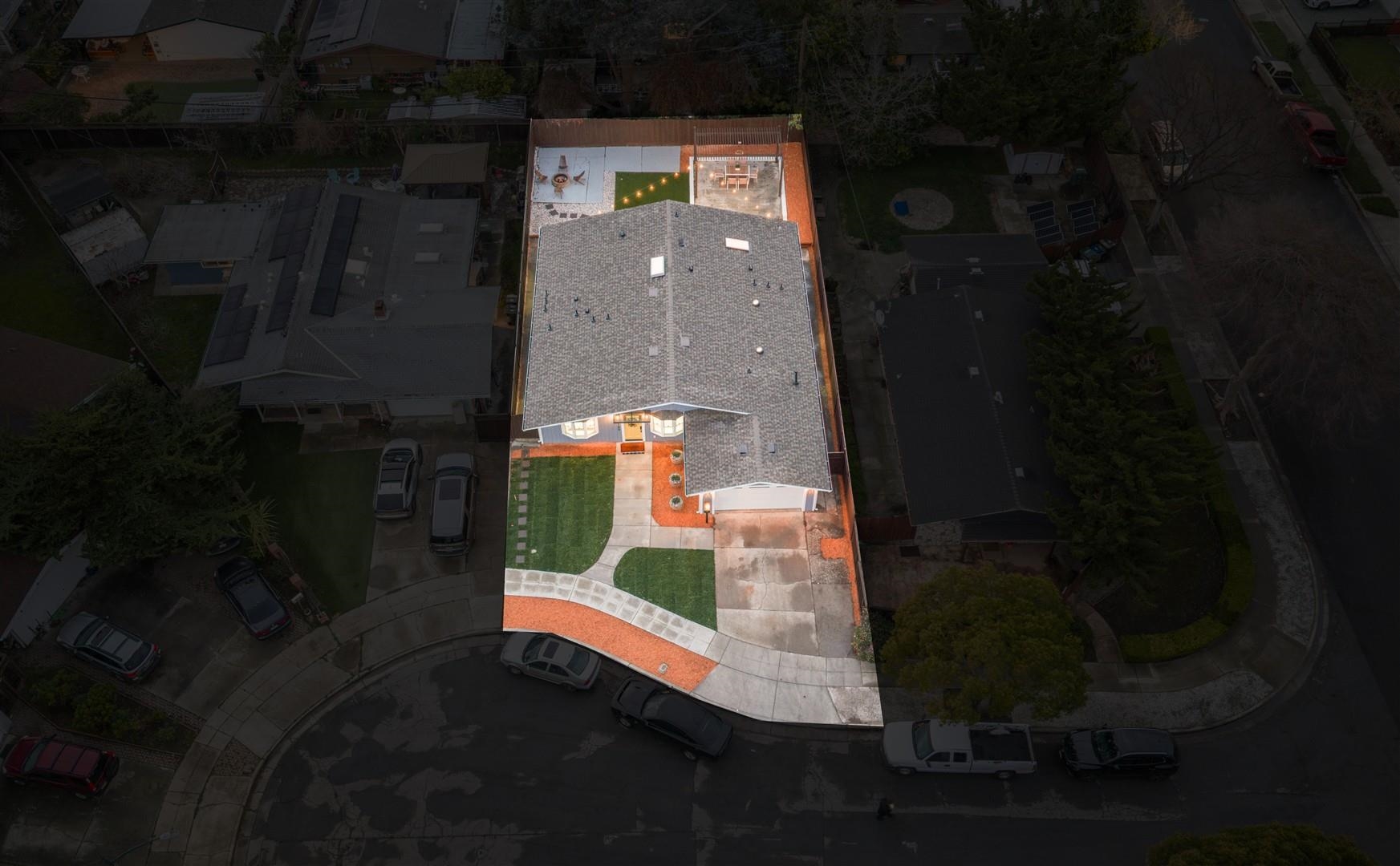 Detail Gallery Image 2 of 54 For 1189 Skylake Ct, Sunnyvale,  CA 94089 - 4 Beds | 3 Baths