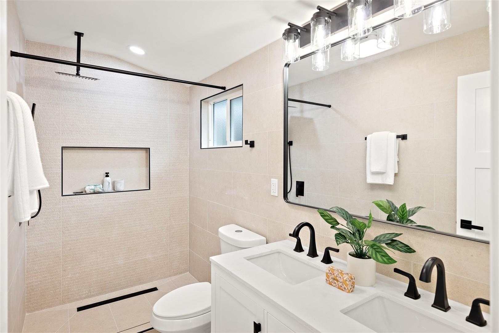 Detail Gallery Image 17 of 54 For 1189 Skylake Ct, Sunnyvale,  CA 94089 - 4 Beds | 3 Baths