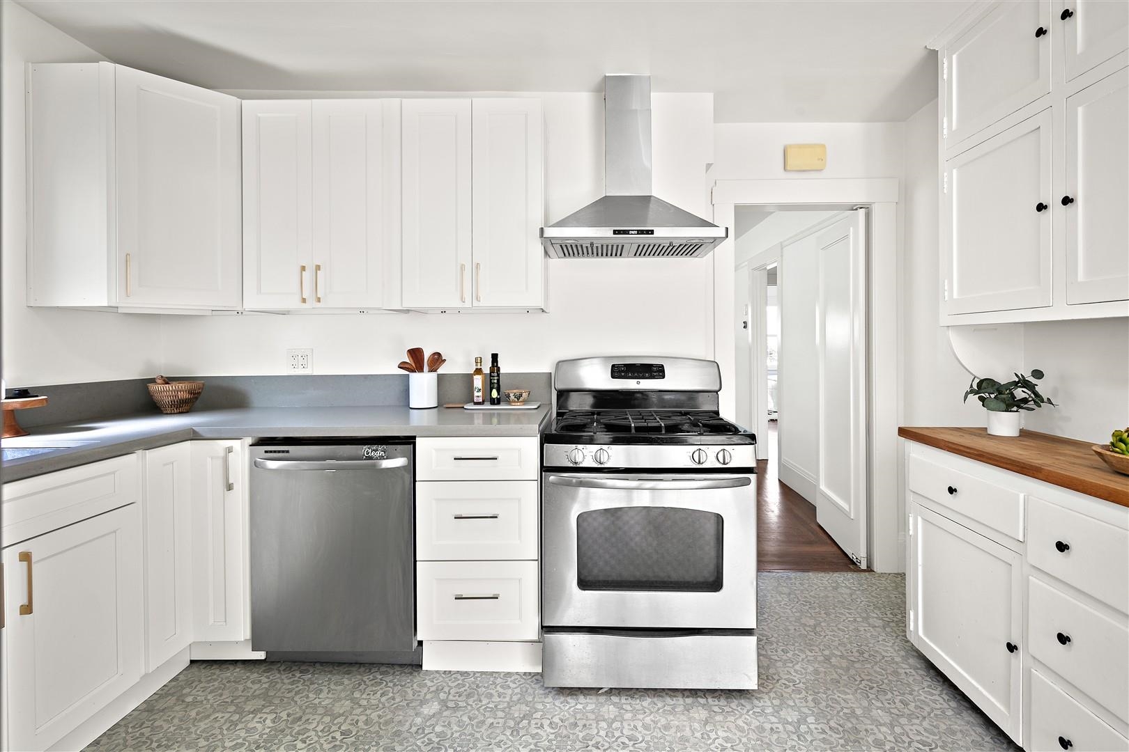 Detail Gallery Image 18 of 60 For 1436 Delaware St, Berkeley,  CA 94702 - 2 Beds | 1 Baths