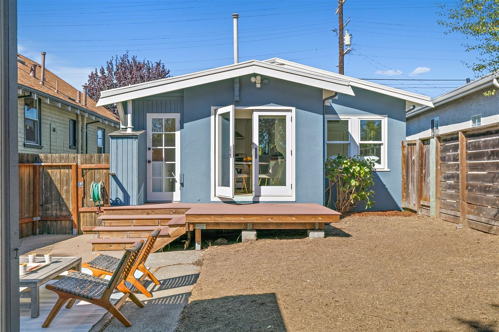 Detail Gallery Image 27 of 60 For 1436 Delaware St, Berkeley,  CA 94702 - 2 Beds | 1 Baths