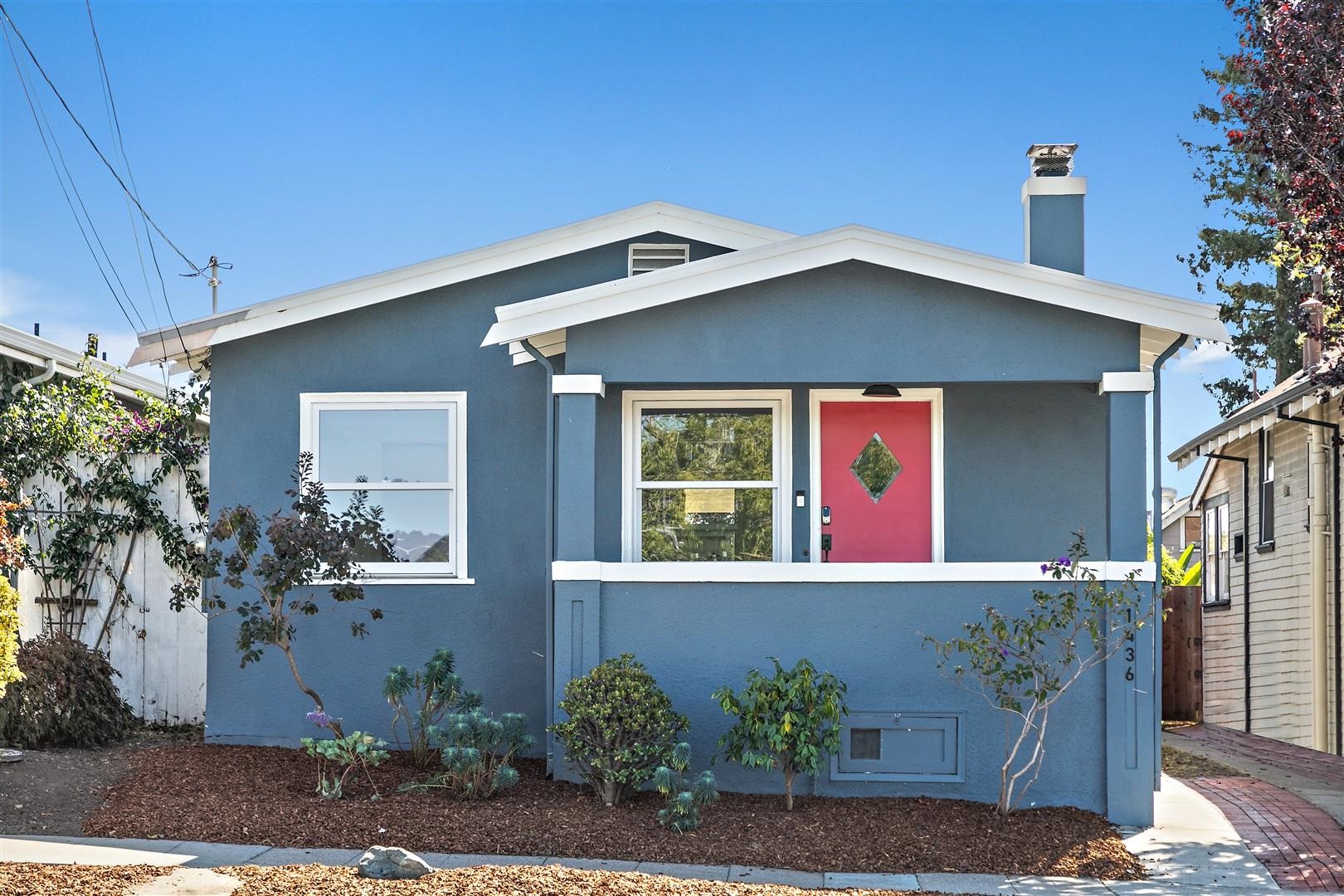 Detail Gallery Image 6 of 60 For 1436 Delaware St, Berkeley,  CA 94702 - 2 Beds | 1 Baths