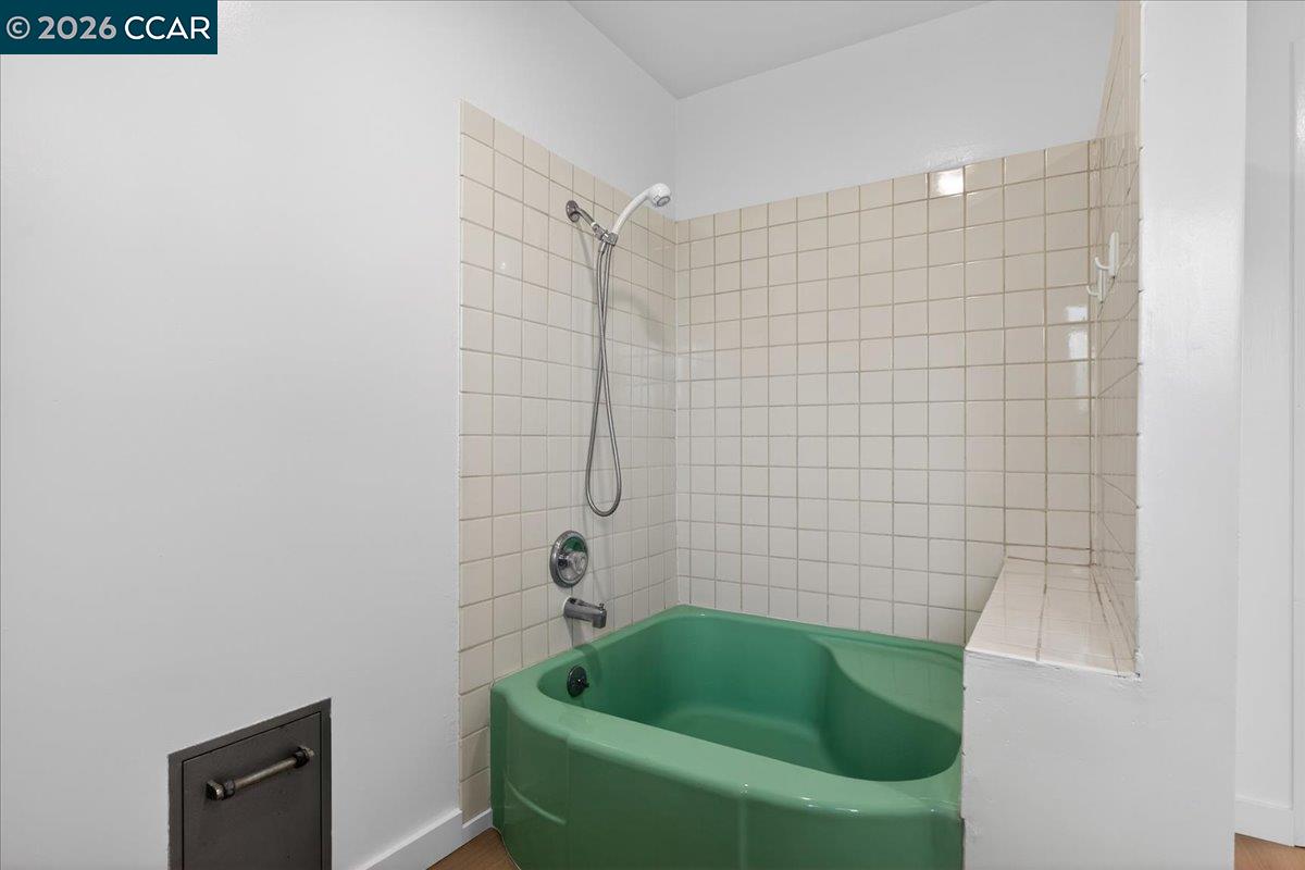 Detail Gallery Image 20 of 35 For 1374 Santa Clara Street, Richmond,  CA 94804 - 4 Beds | 2 Baths