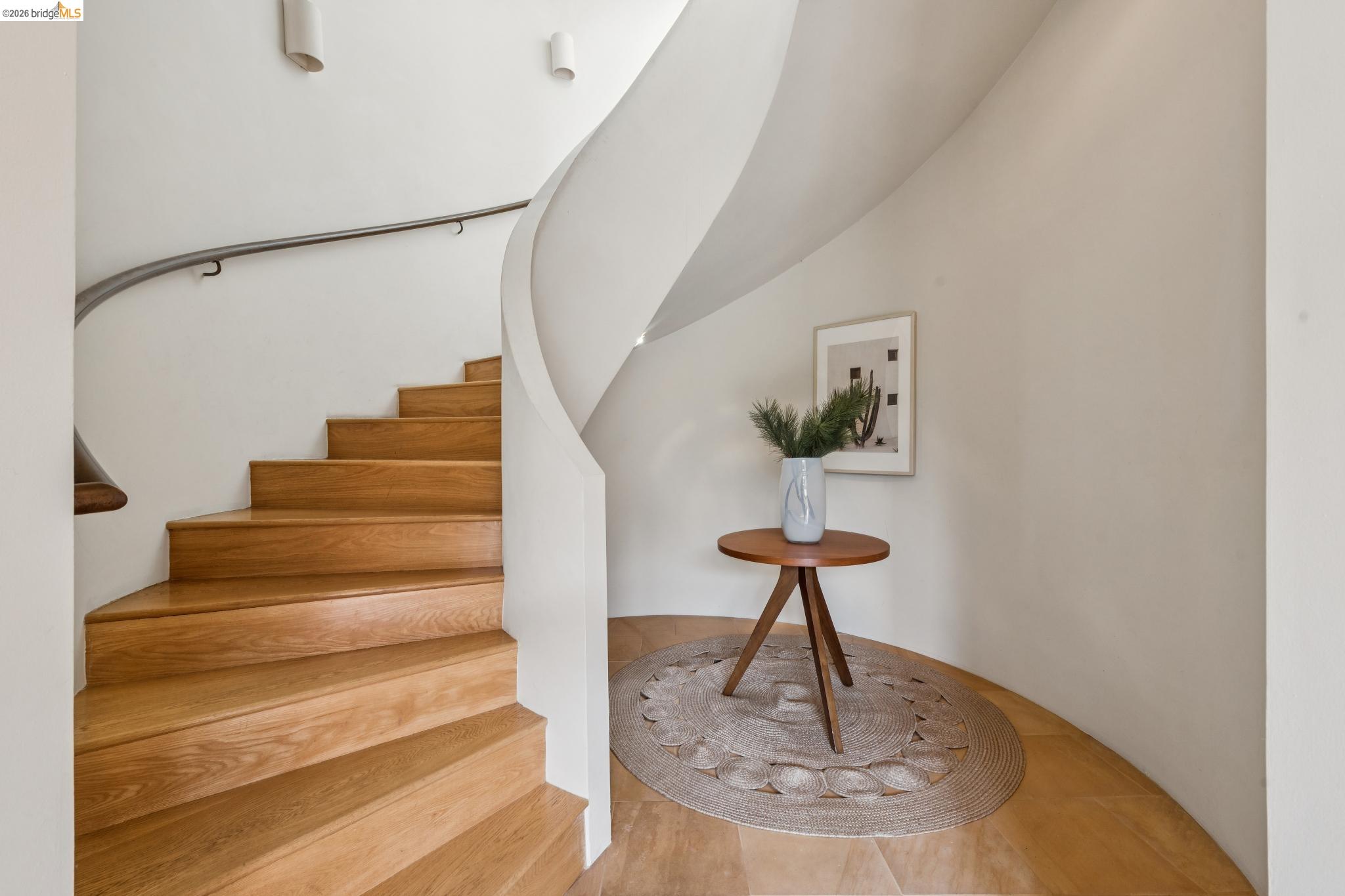 Detail Gallery Image 3 of 55 For 150 Vicente Rd, Berkeley,  CA 94705 - 4 Beds | 3/1 Baths