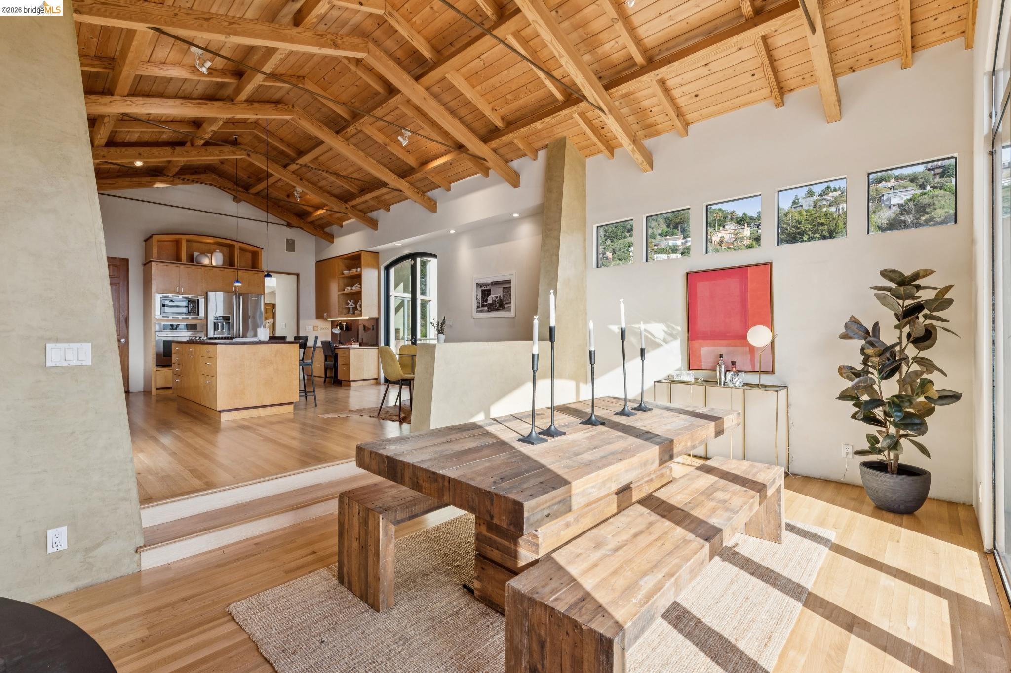 Detail Gallery Image 21 of 55 For 150 Vicente Rd, Berkeley,  CA 94705 - 4 Beds | 3/1 Baths