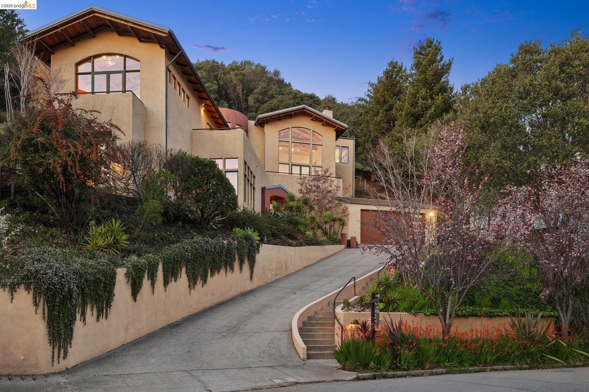 Detail Gallery Image 47 of 55 For 150 Vicente Rd, Berkeley,  CA 94705 - 4 Beds | 3/1 Baths