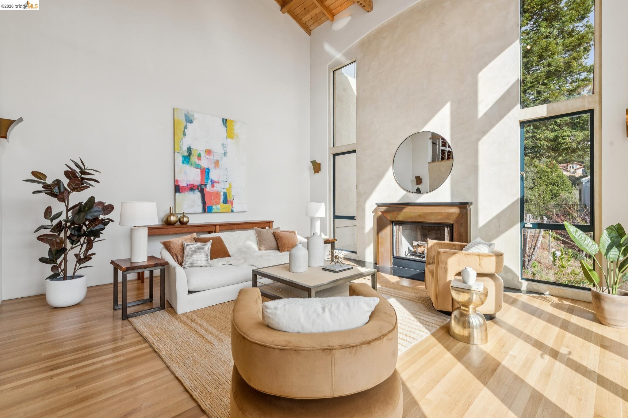 Detail Gallery Image 9 of 55 For 150 Vicente Rd, Berkeley,  CA 94705 - 4 Beds | 3/1 Baths