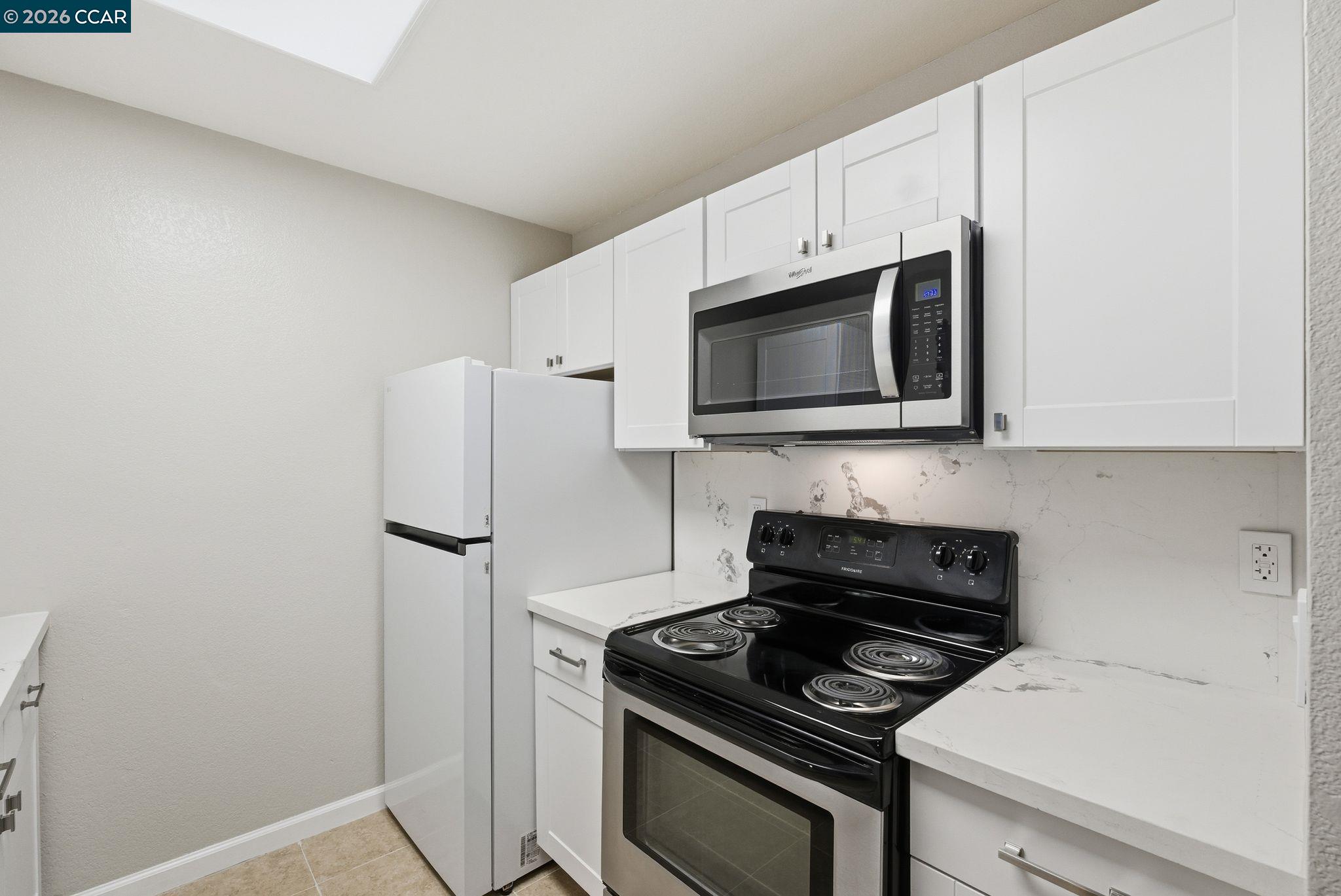 Photo #7: 41123924 Listing: Photo #7