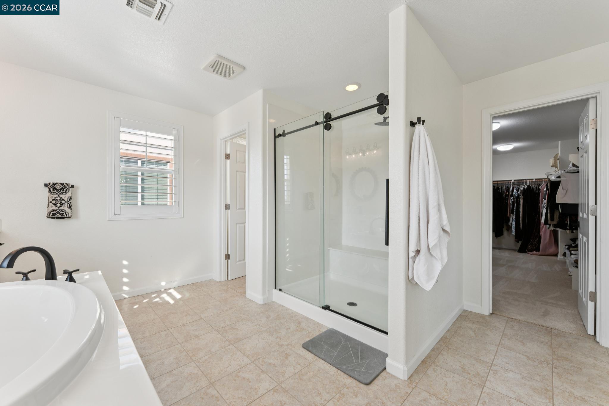 Detail Gallery Image 31 of 60 For 1226 Sierra Trail Rd, Oakley,  CA 94561 - 5 Beds | 3/1 Baths