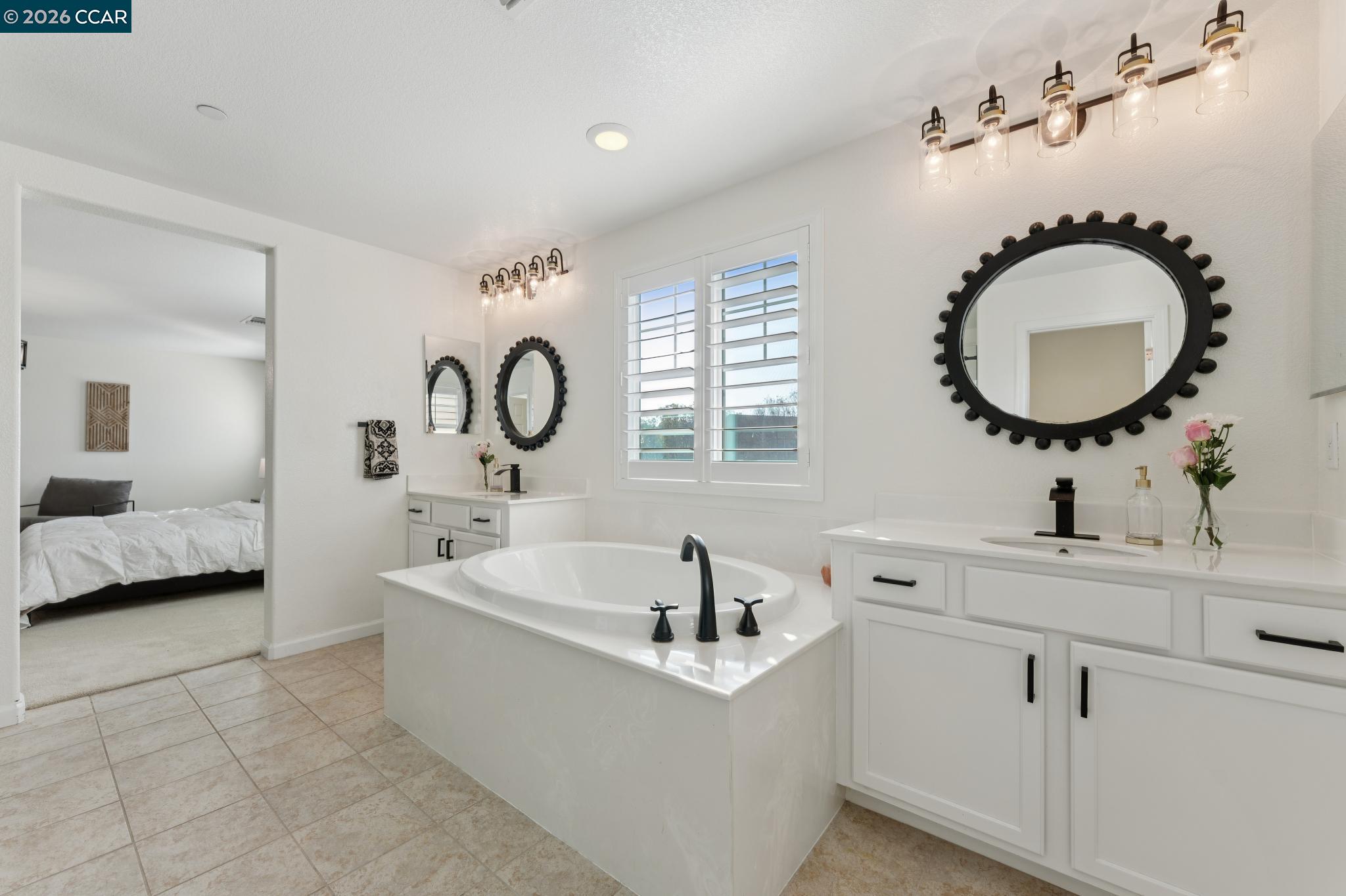 Detail Gallery Image 32 of 60 For 1226 Sierra Trail Rd, Oakley,  CA 94561 - 5 Beds | 3/1 Baths