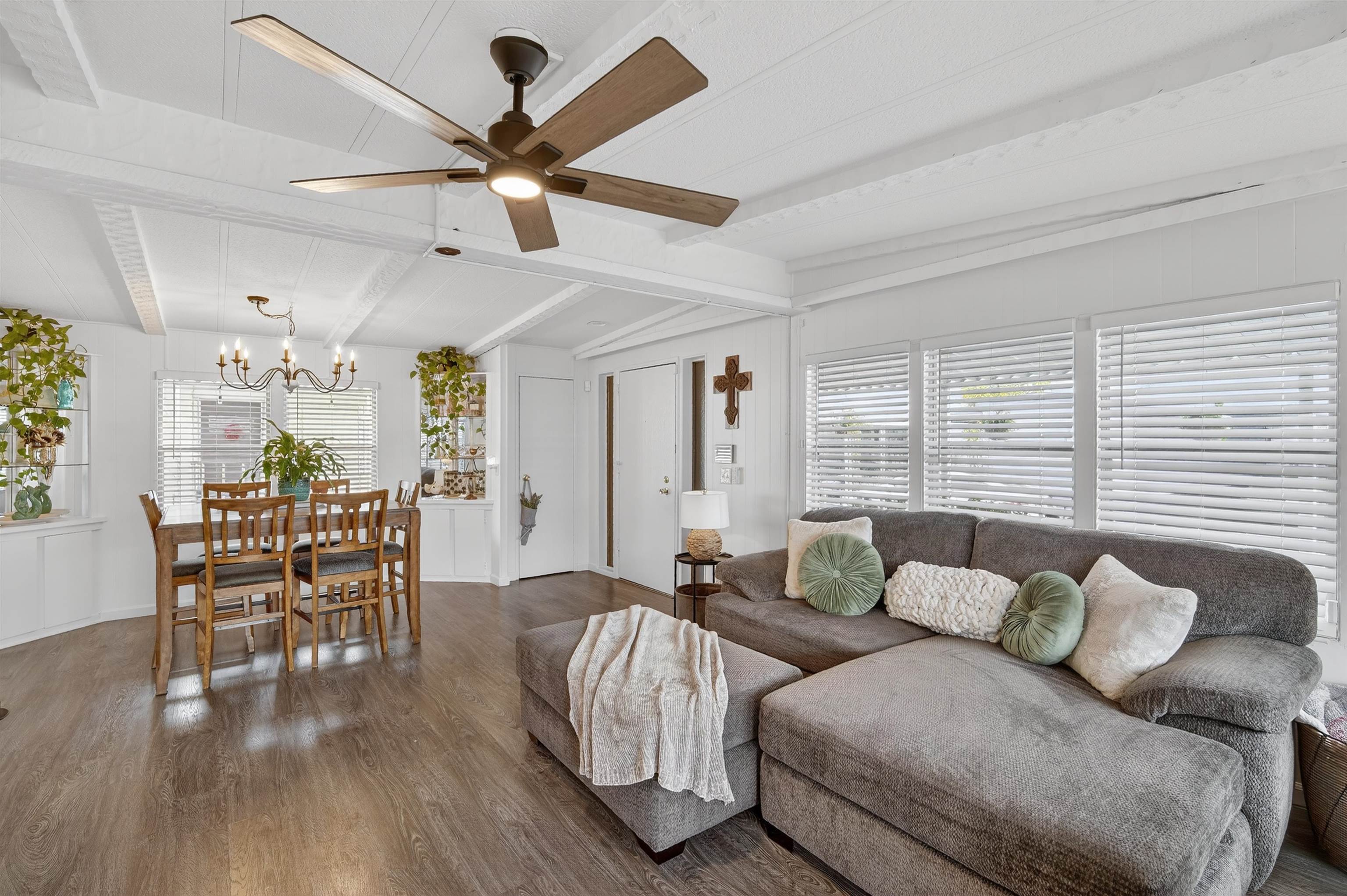 Detail Gallery Image 12 of 31 For 4603 Balfour Rd Trlr 4,  Brentwood,  CA 94513 - 2 Beds | 2 Baths